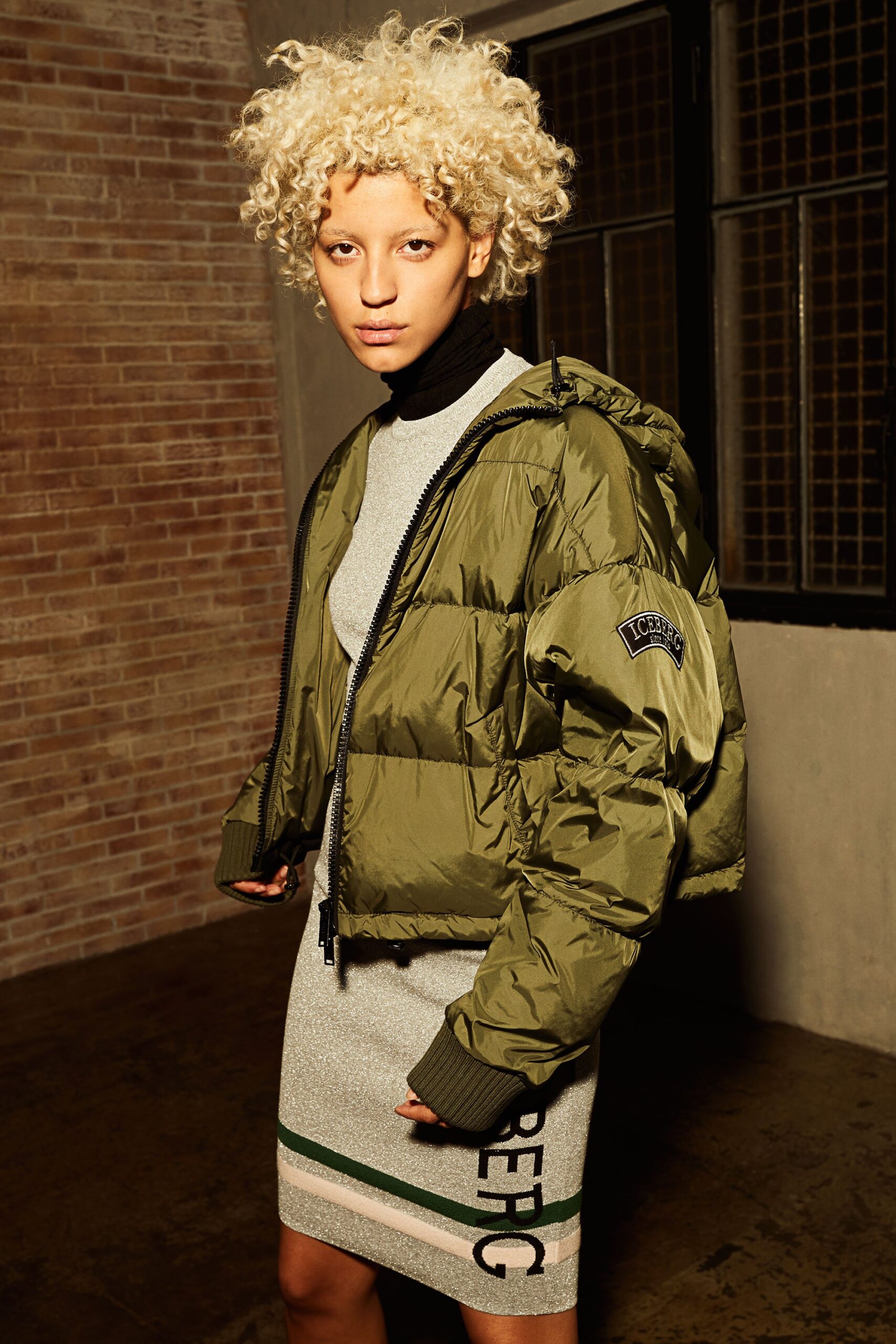 Iceberg F/W 18 Look 21