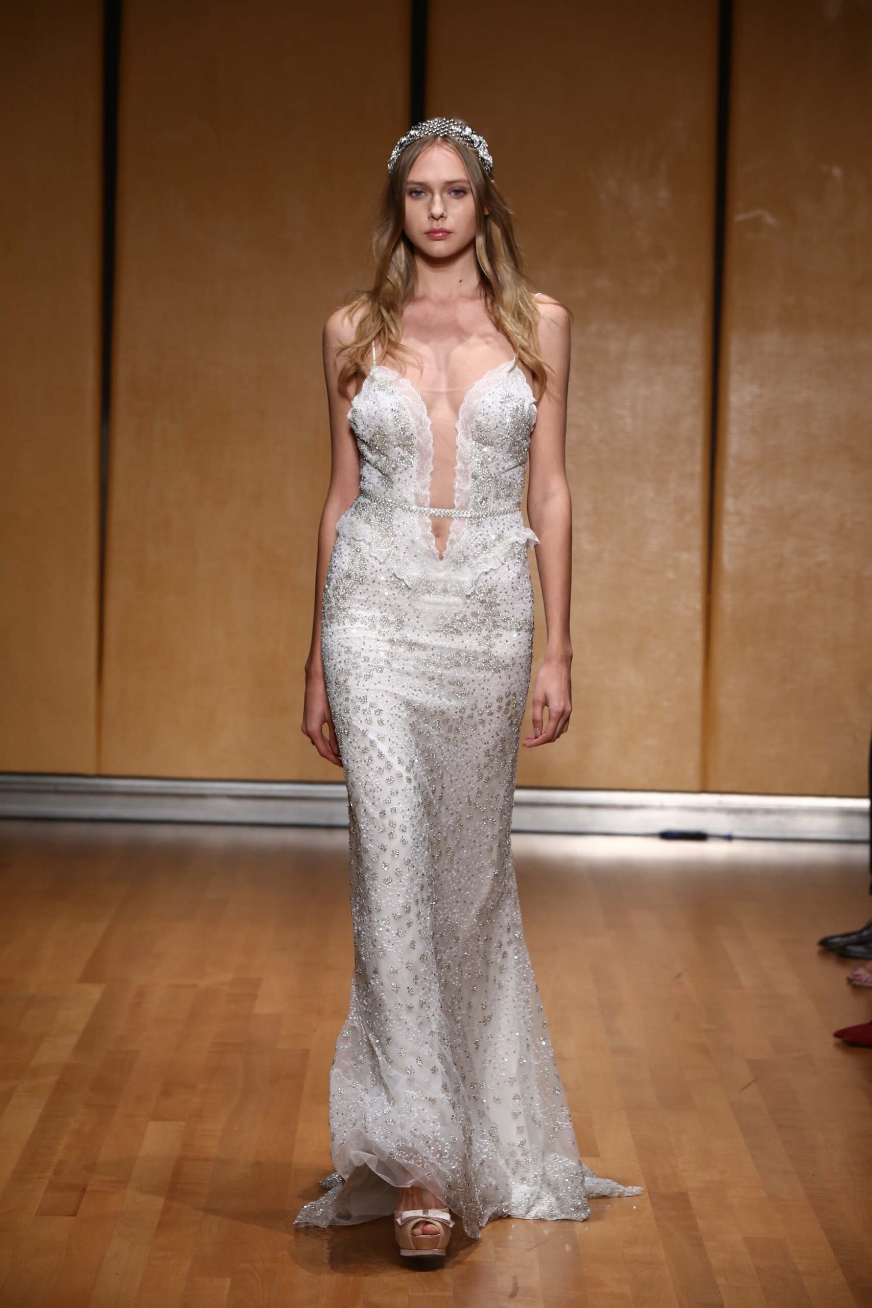 Inbal Dror F/W 17 Bridal Look 22