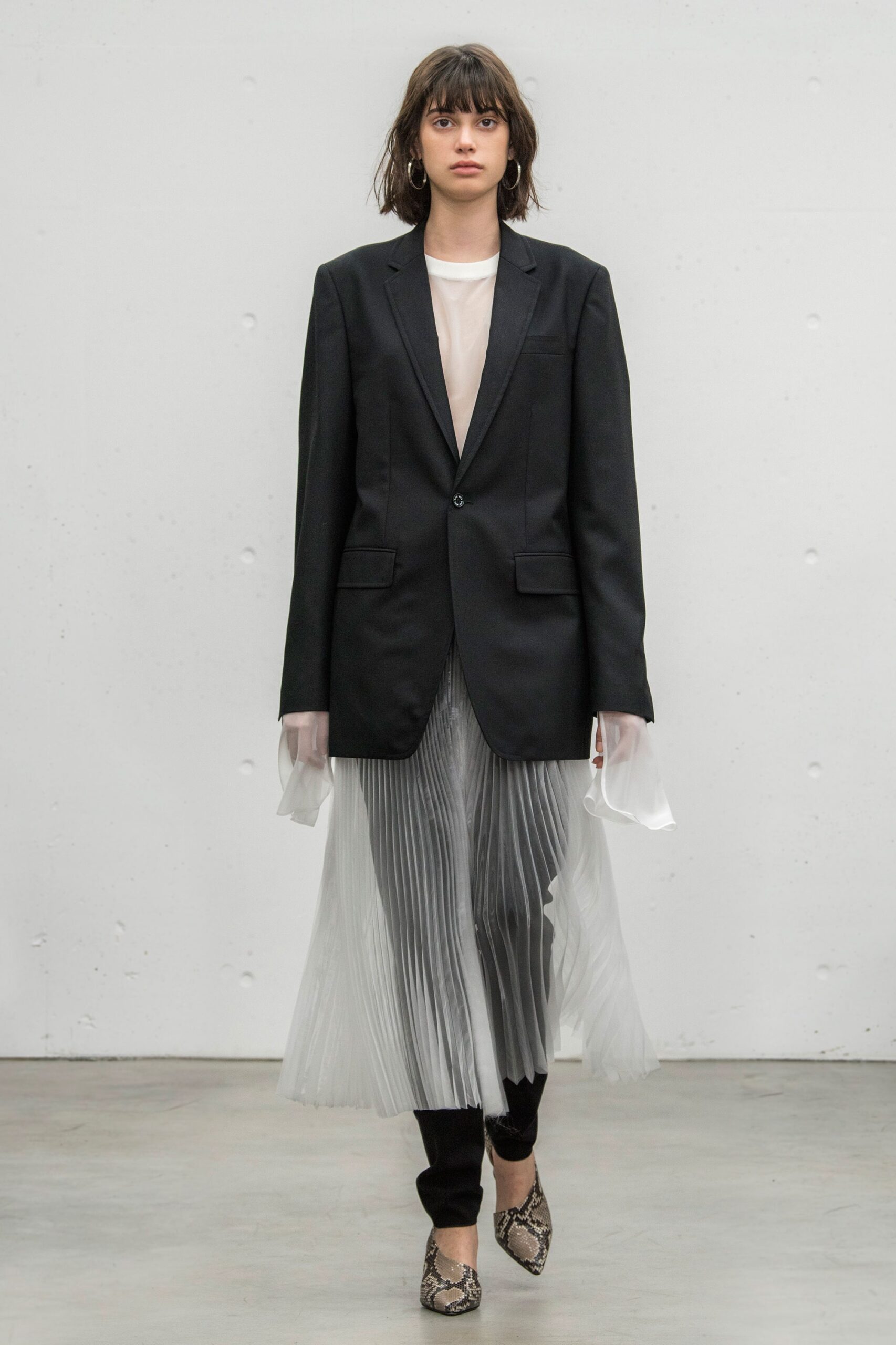 Hyke Tokyo S/S 18 Look 23