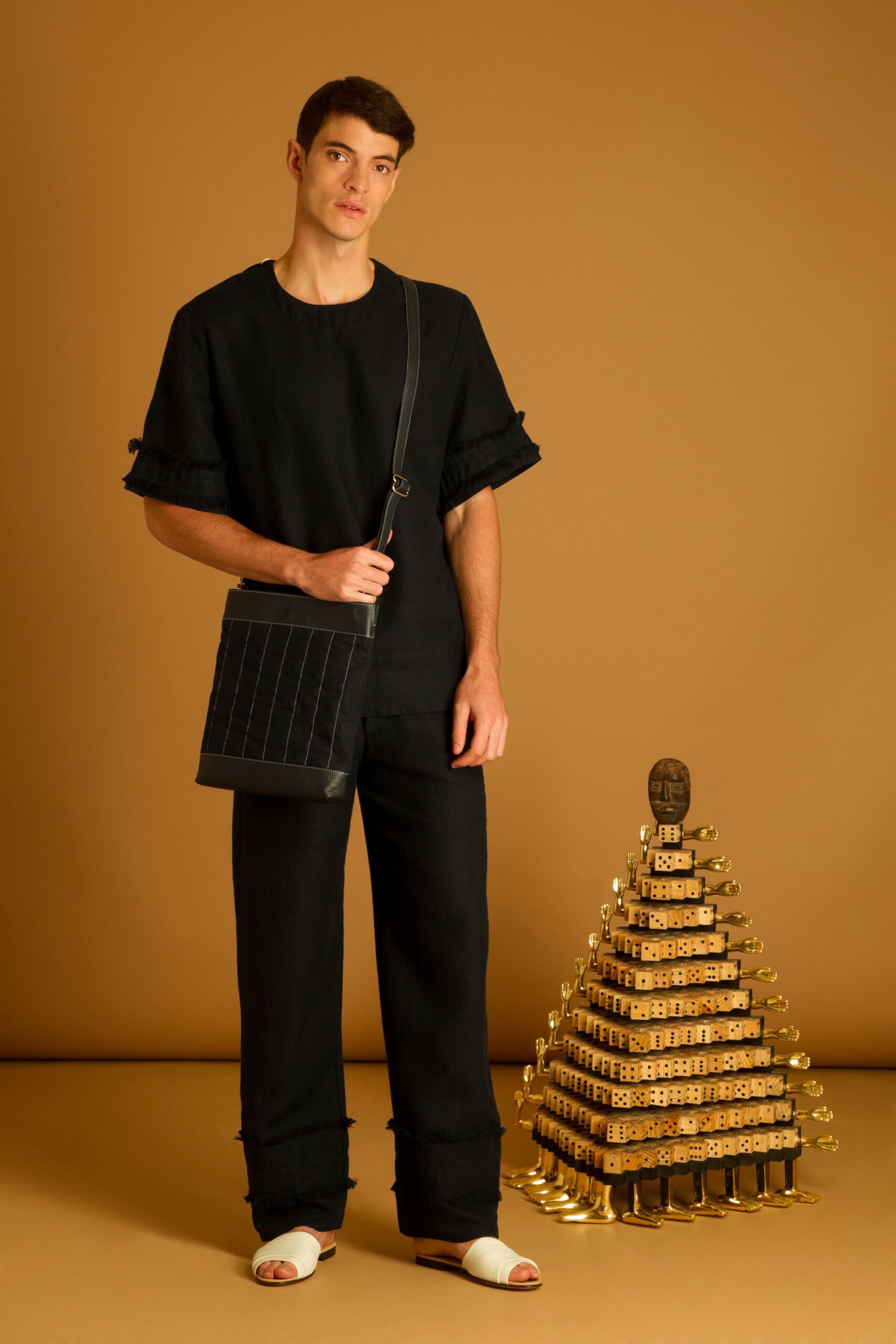 Hecho S/S 18 Menswear Look 24