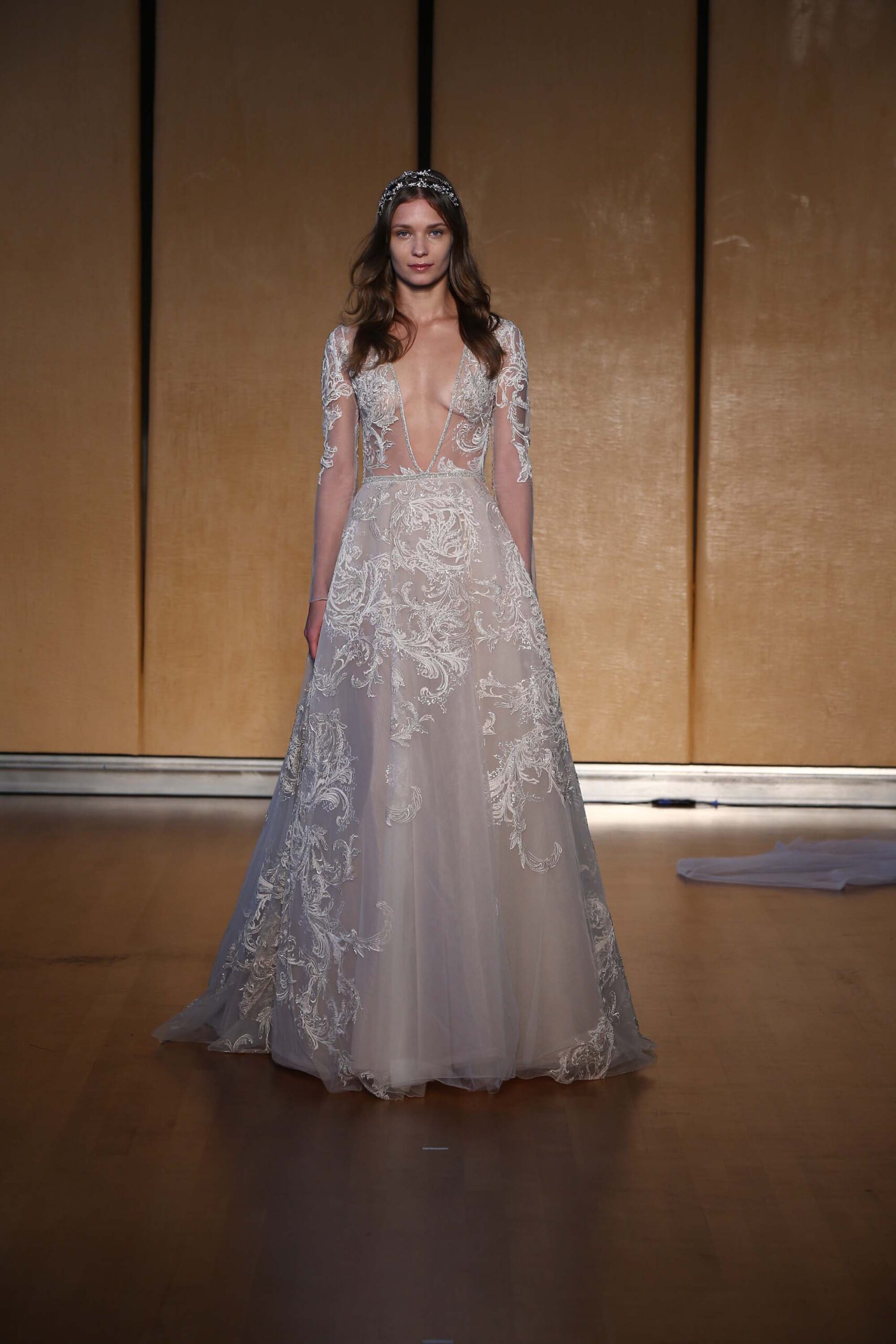 Inbal Dror F/W 17 Bridal Look 29
