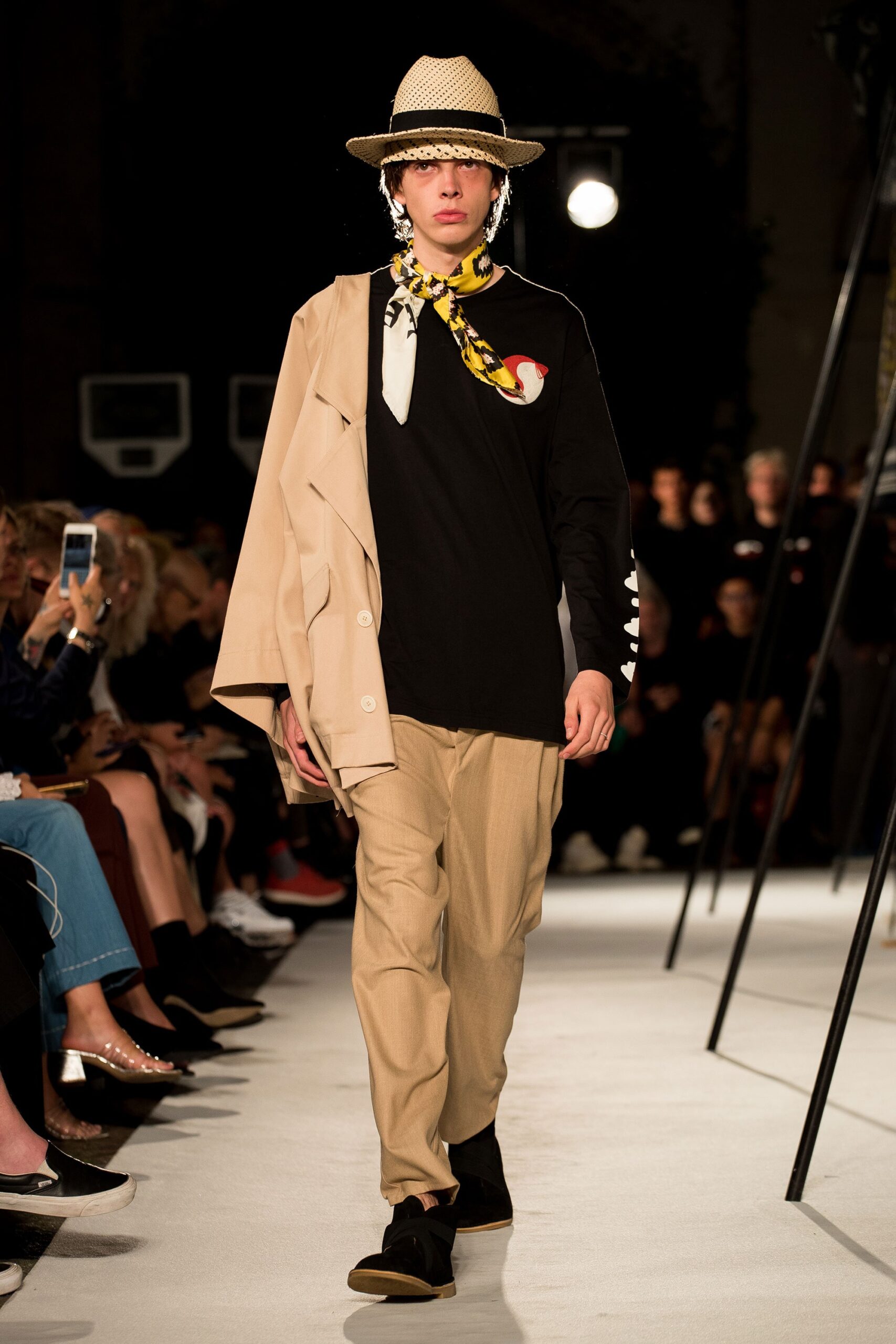 Henrik Vibskov Copenhagen S/S 18 Look 31