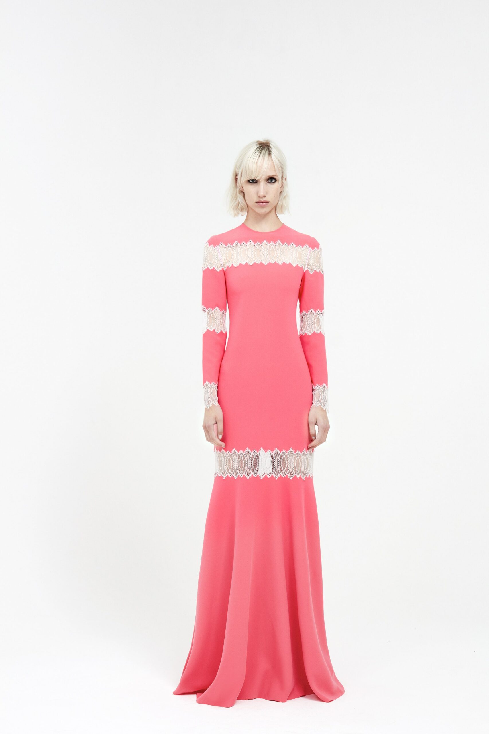 Huishan Zhang Resort 18 Look 34