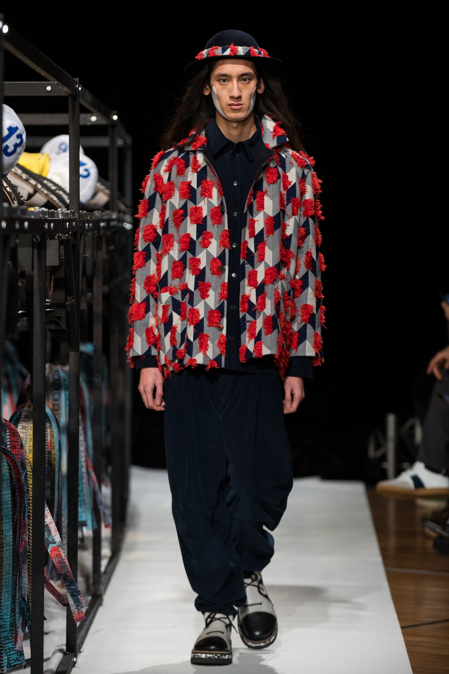 Henrik Vibskov Copenhagen F/W 18 Look 35