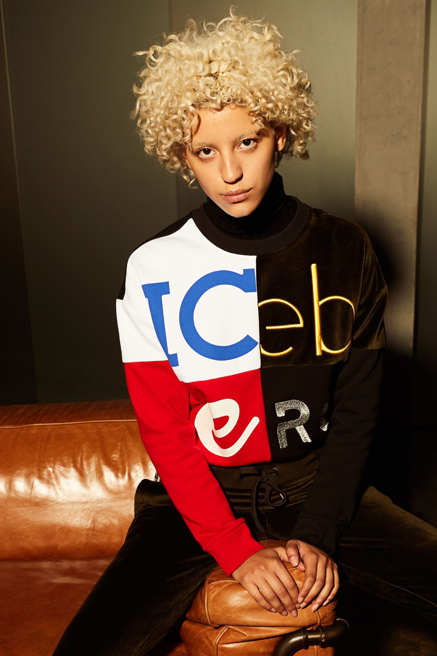 Iceberg F/W 18 Look 42
