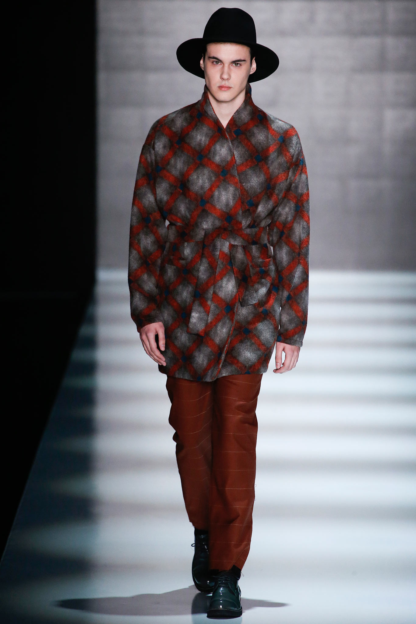 Goga Nikabadze Russia F/W 15 Look 12