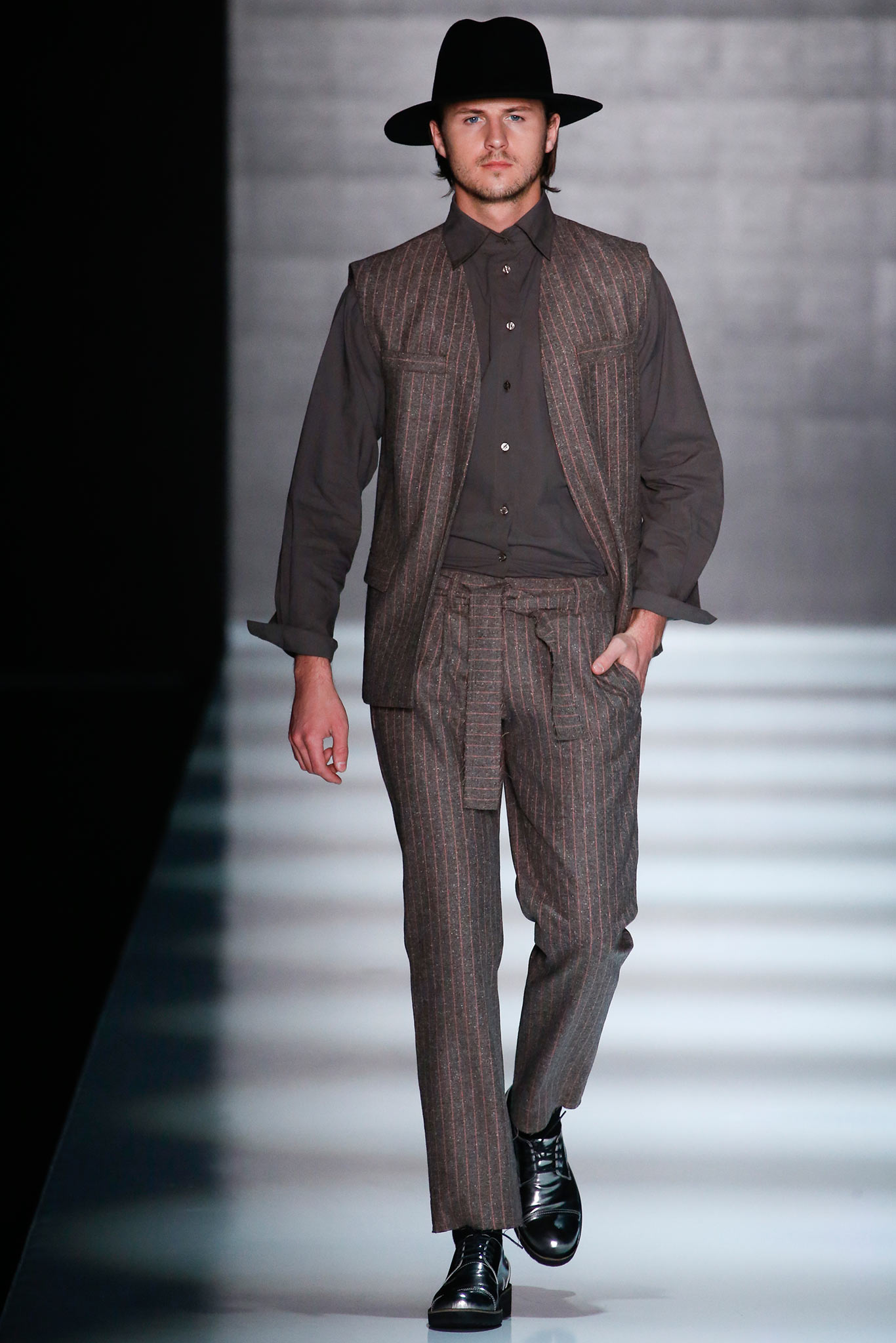 Goga Nikabadze Russia F/W 15 Look 24