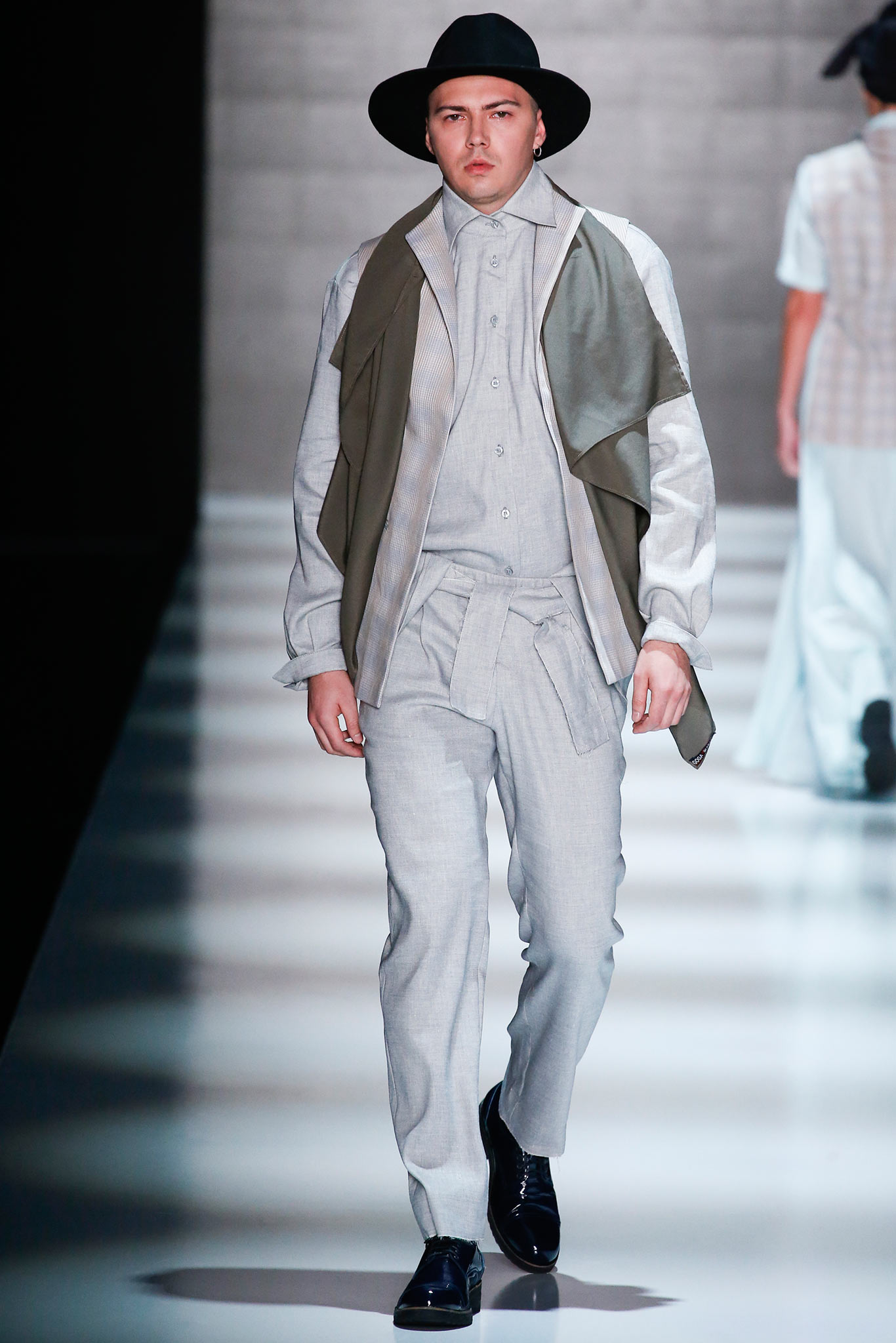 Goga Nikabadze Russia F/W 15 Look 26