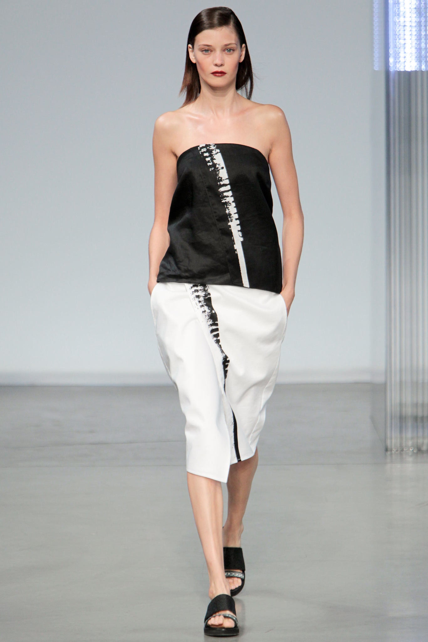 Helmut Lang S/S 14 Look 15
