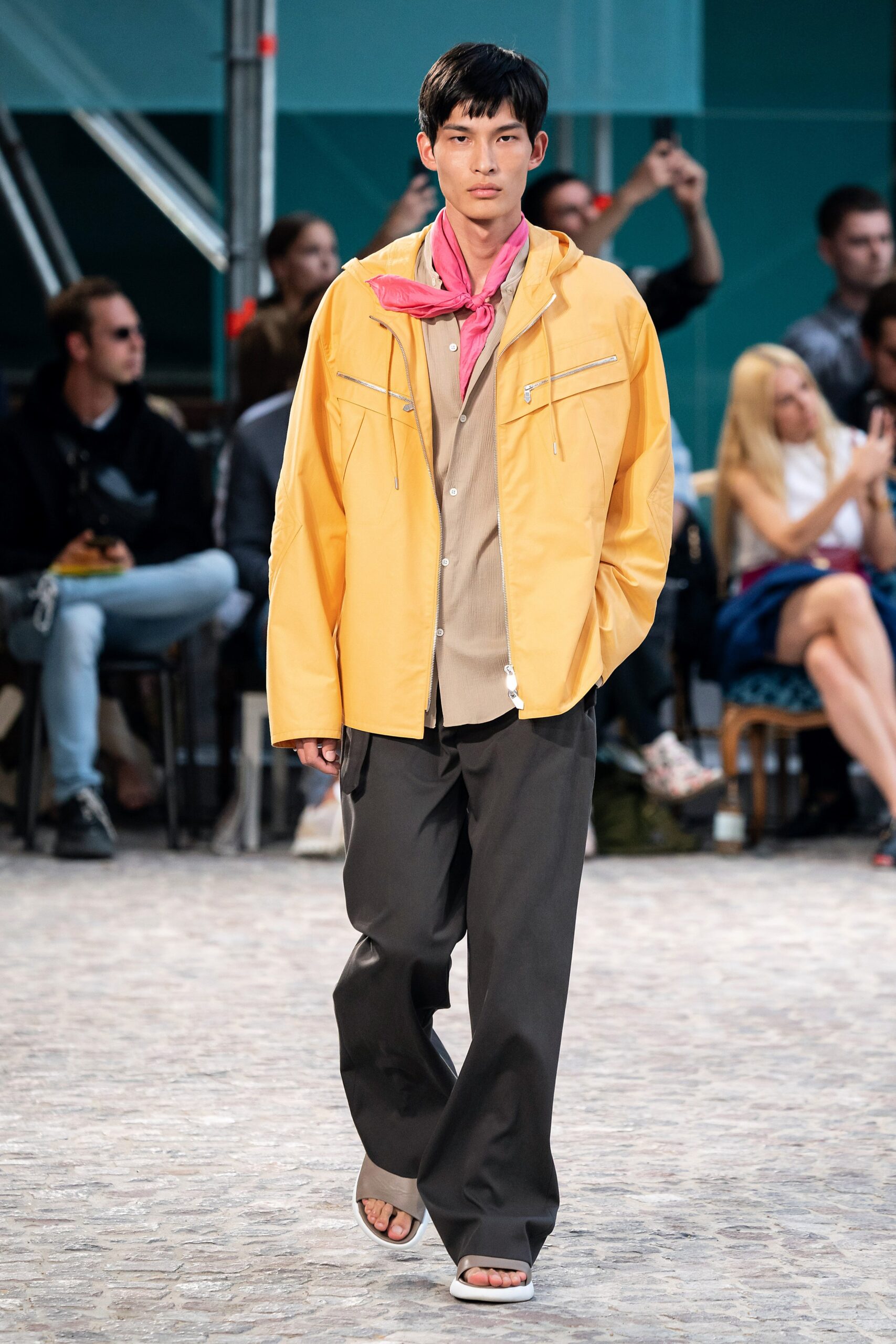 Hermès S/S 20 Menswear Look 1