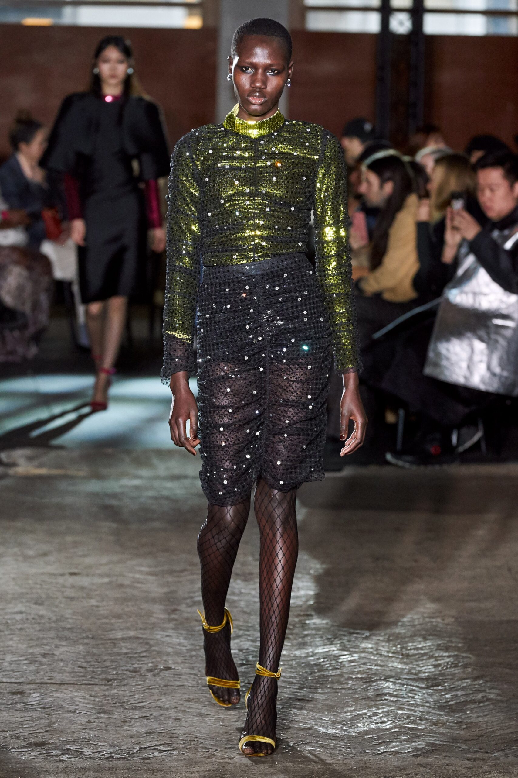 Huishan Zhang F/W 20 Look 2