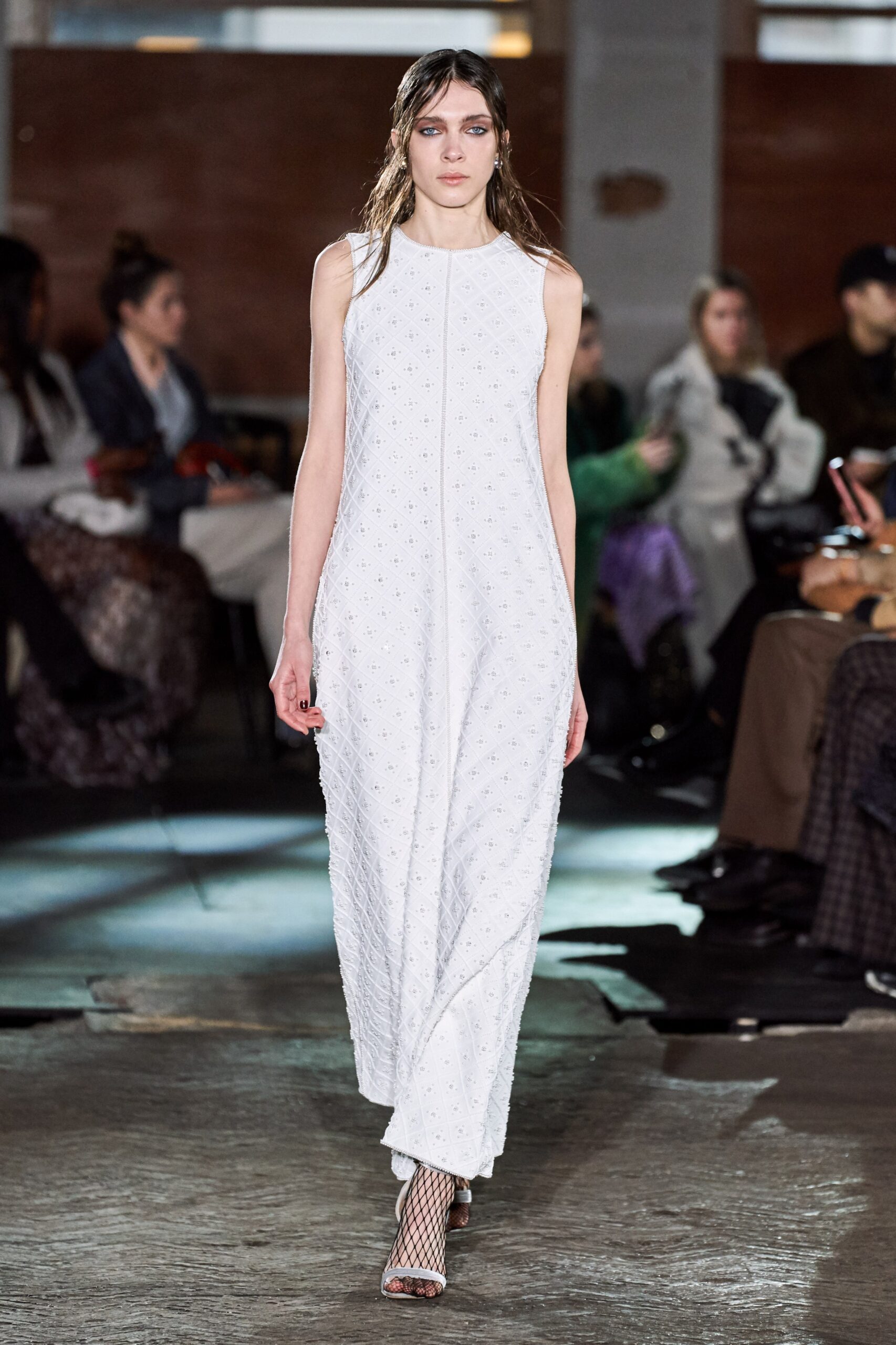 Huishan Zhang F/W 20 Look 20