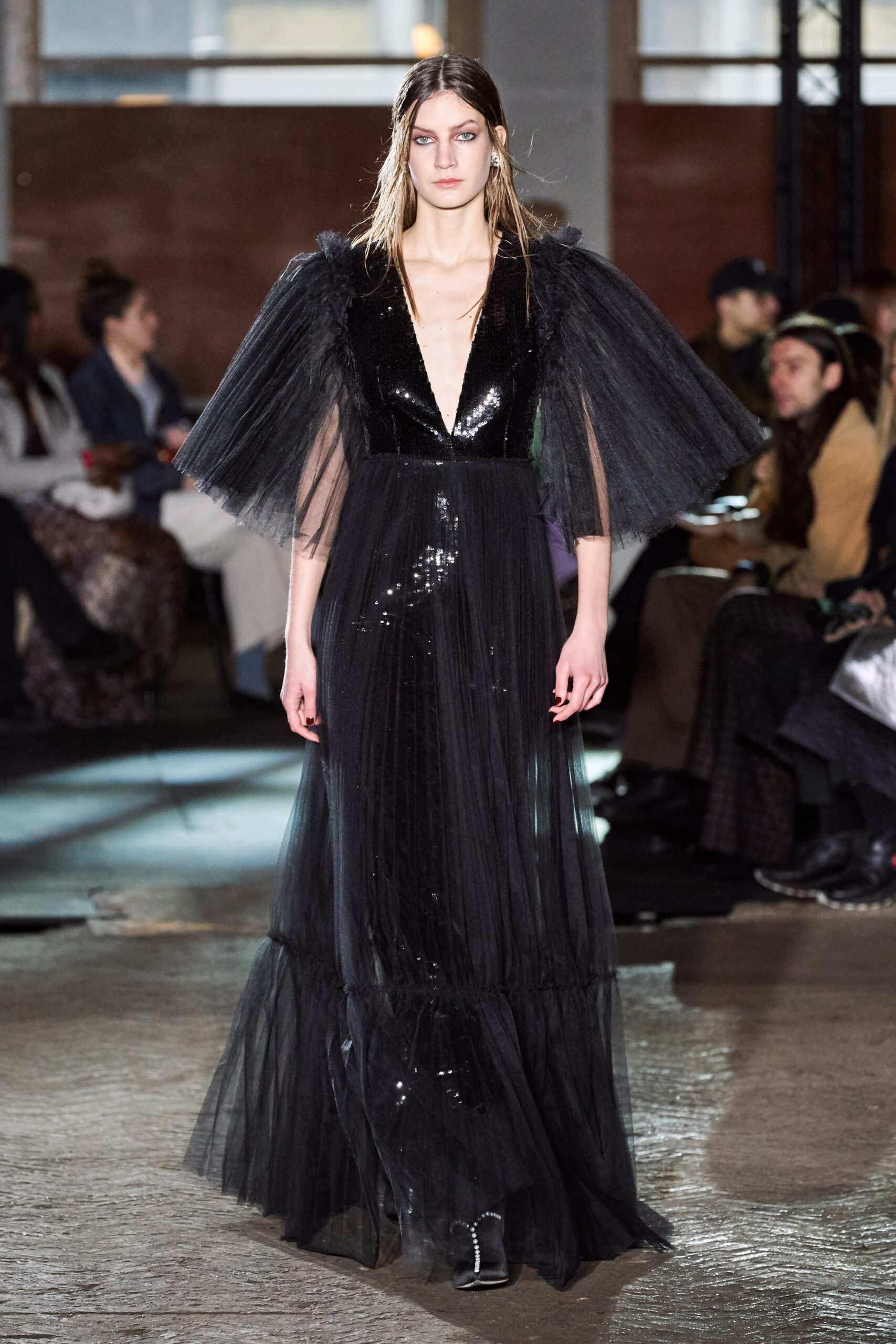 Huishan Zhang F/W 20 Look 28