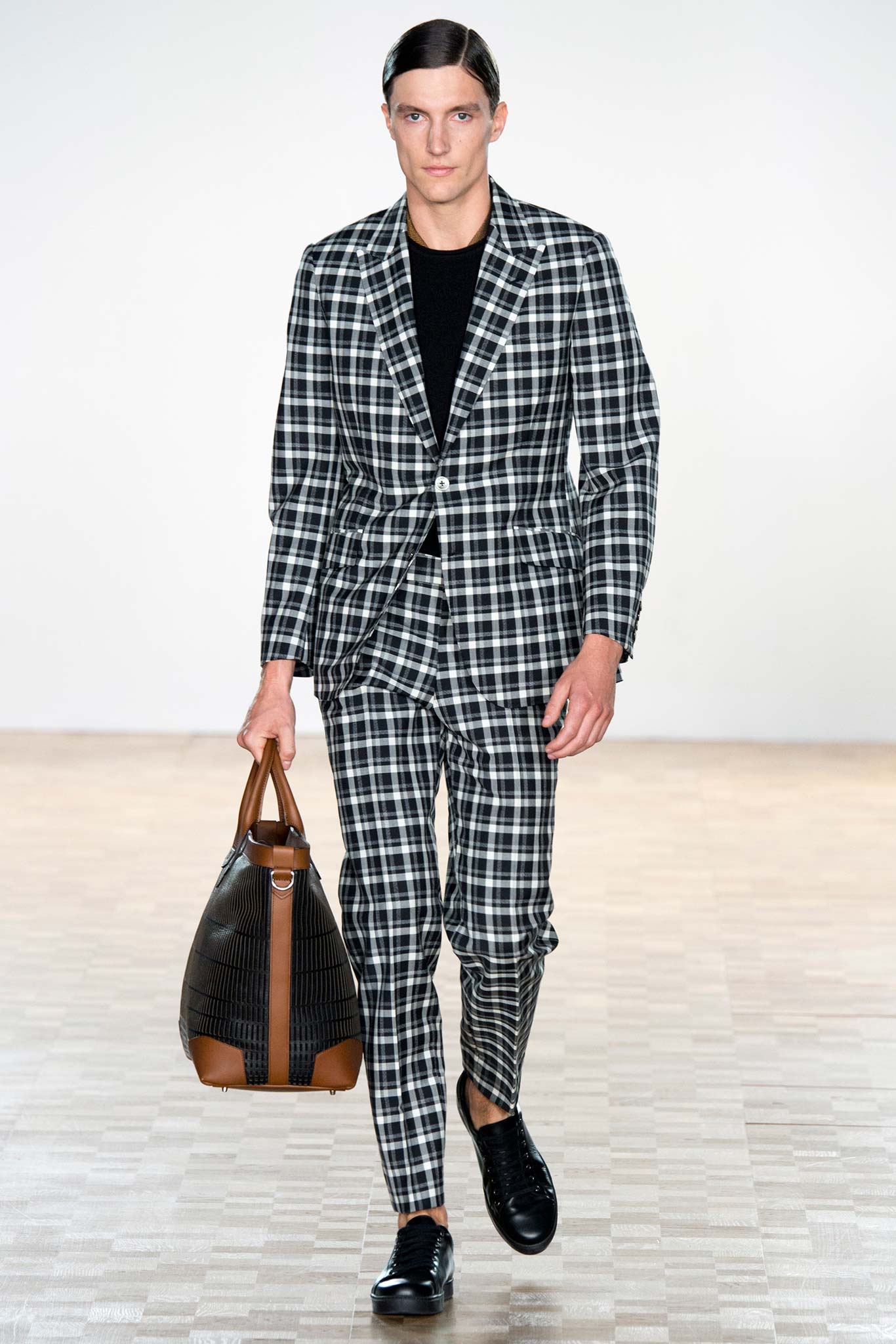 Hardy Amies S/S 16 Menswear Look 10