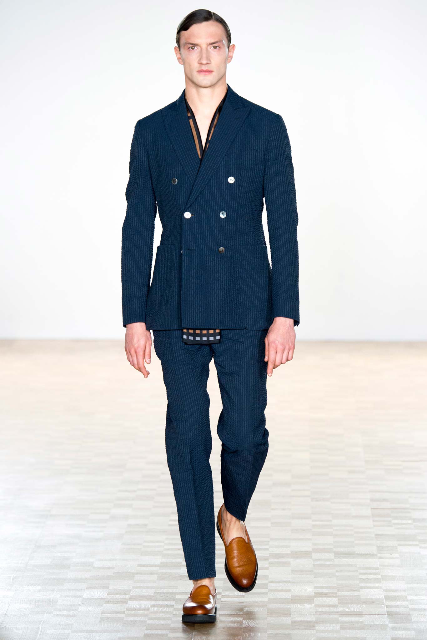 Hardy Amies S/S 16 Menswear Look 24