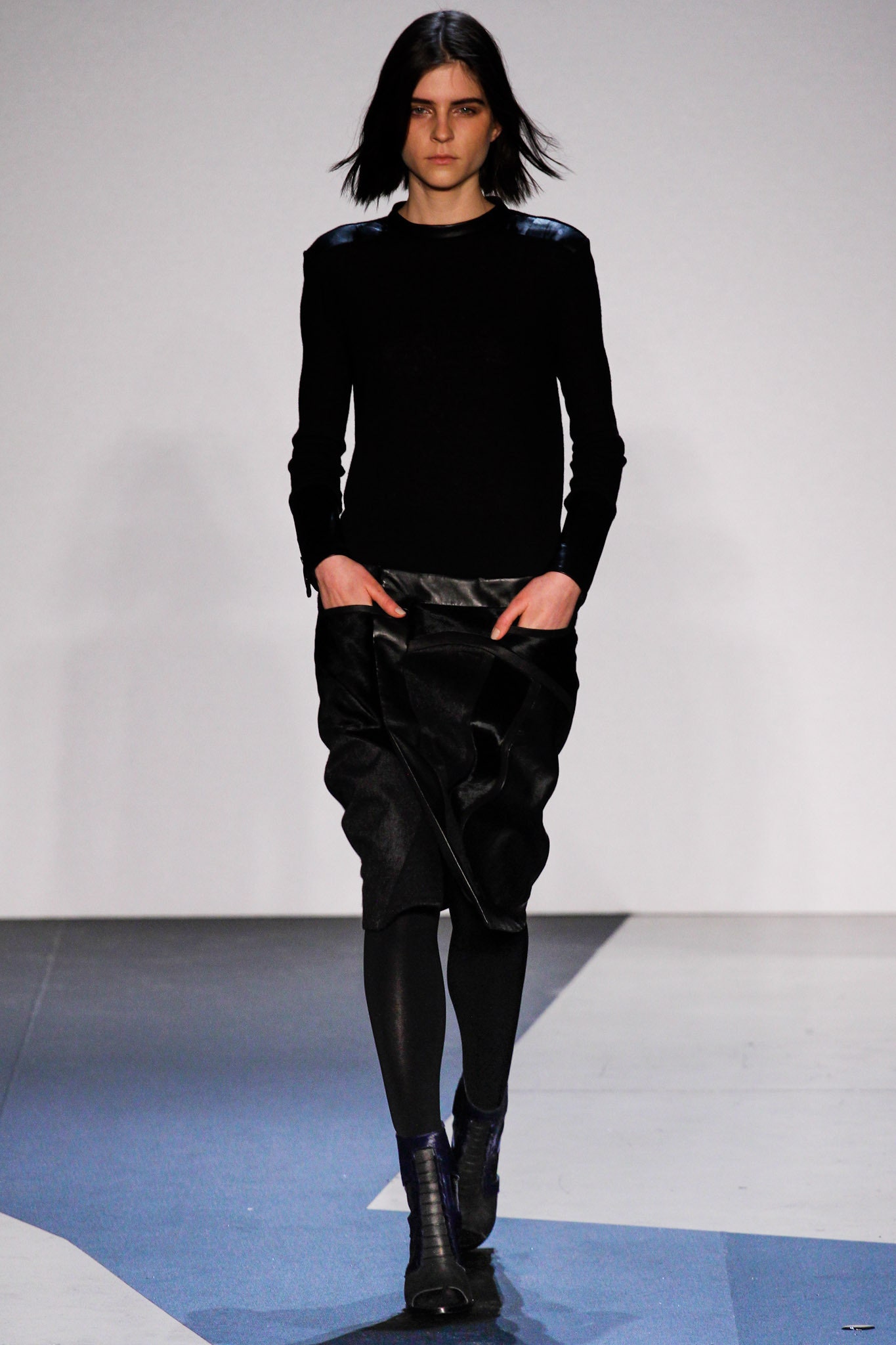 Helmut Lang F/W 13 Look 18