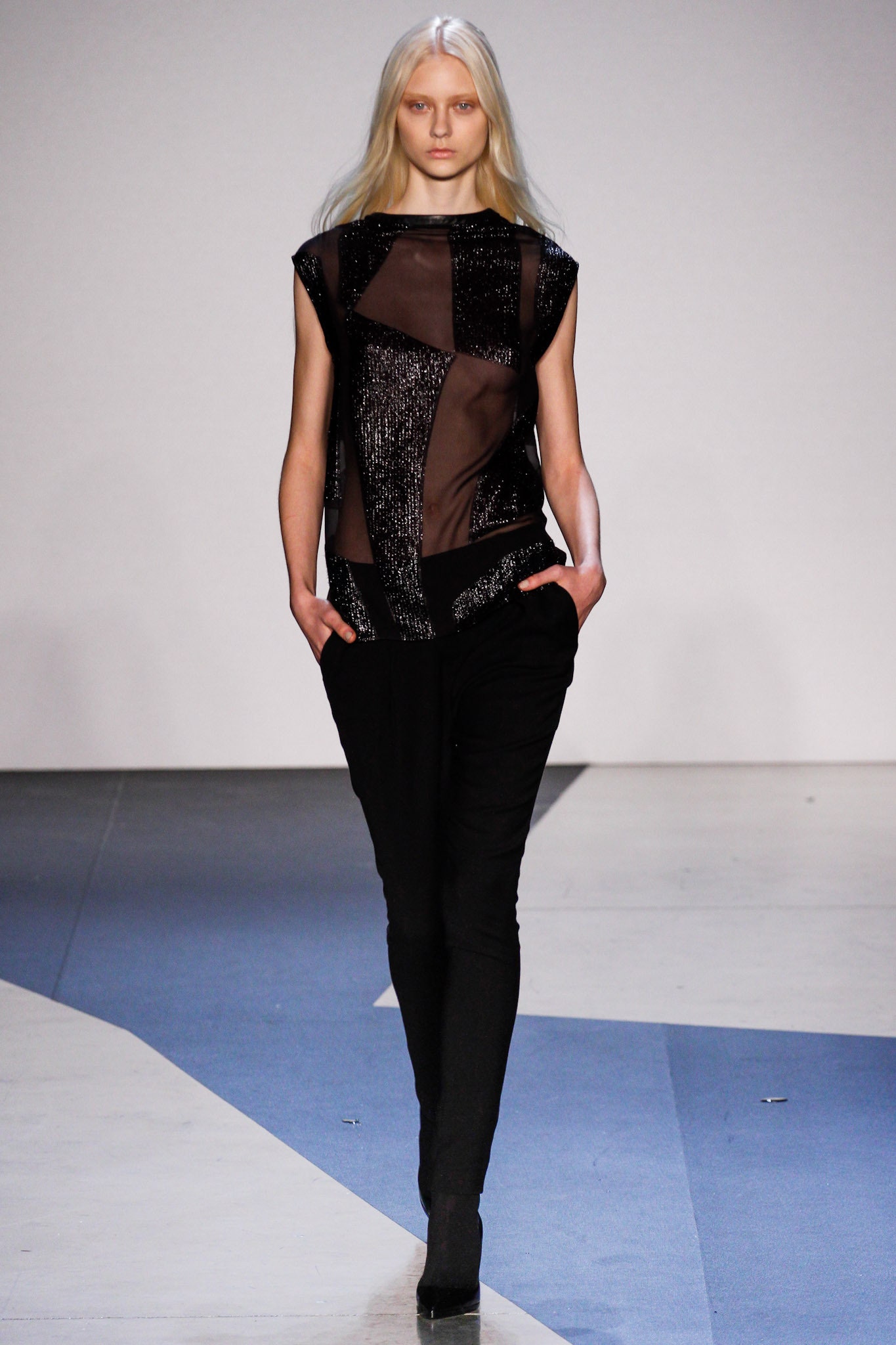 Helmut Lang F/W 13 Look 43
