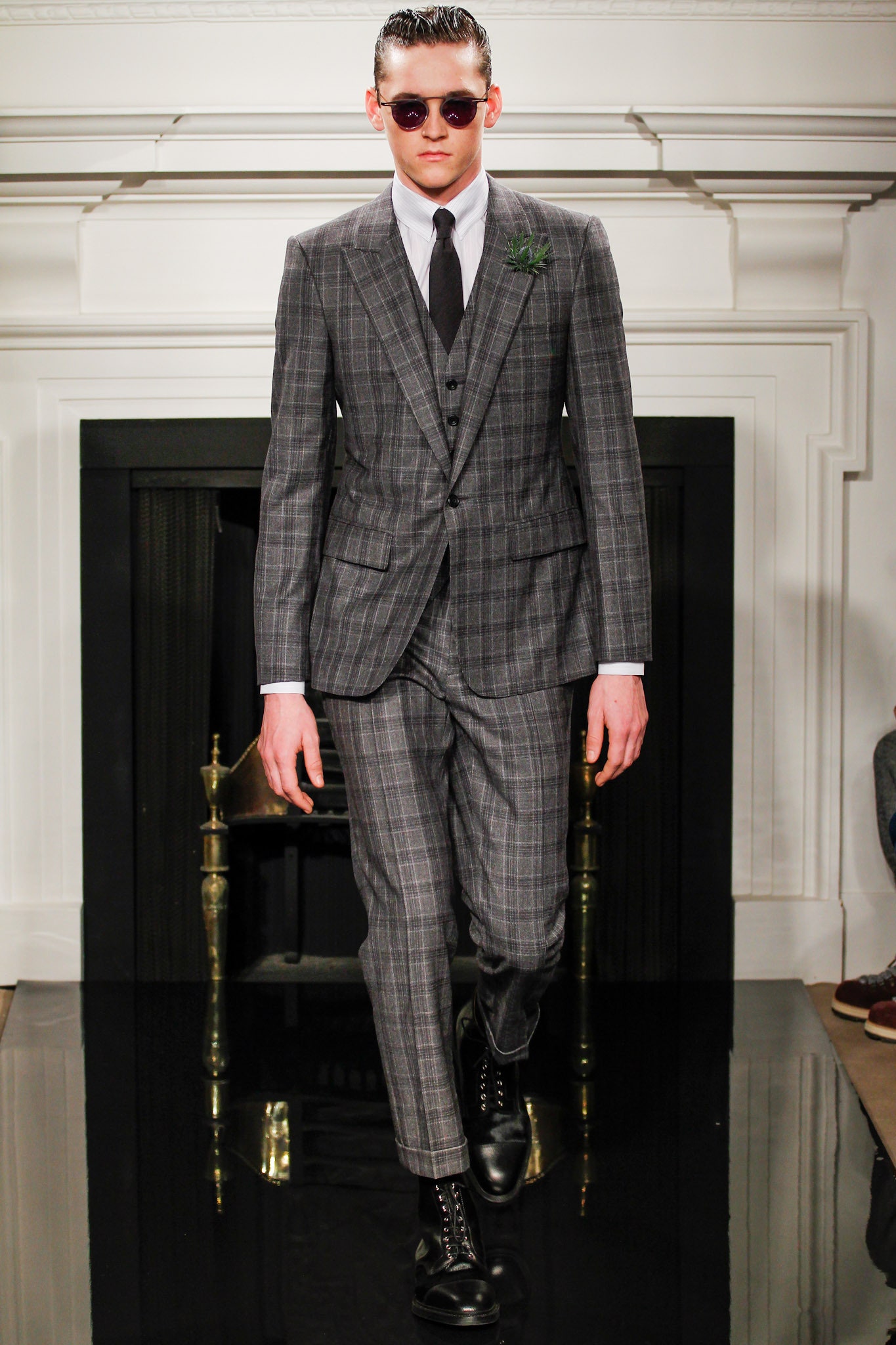 Hardy Amies Fall 2013 Menswear