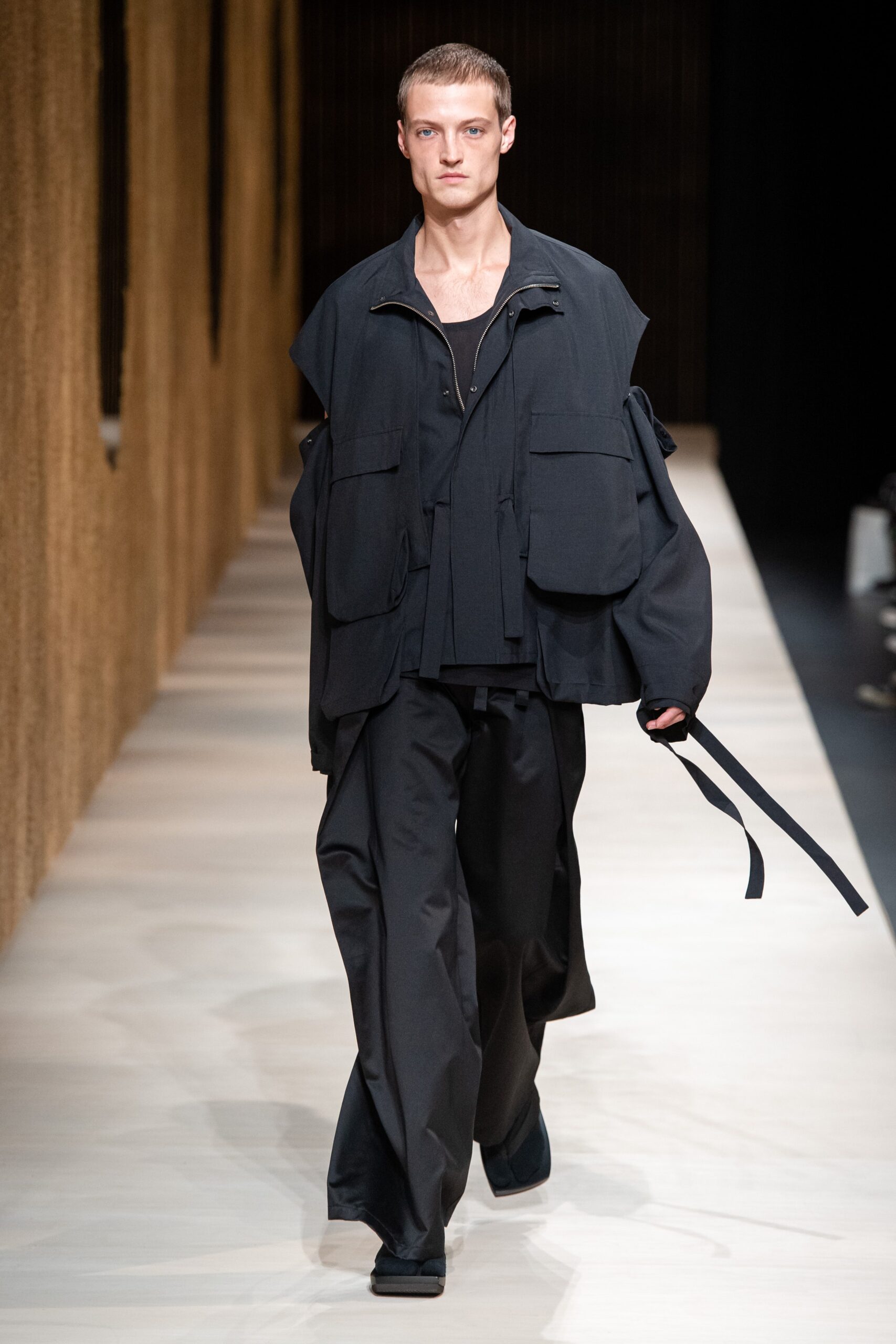 HARE Tokyo S/S 20 Look 4