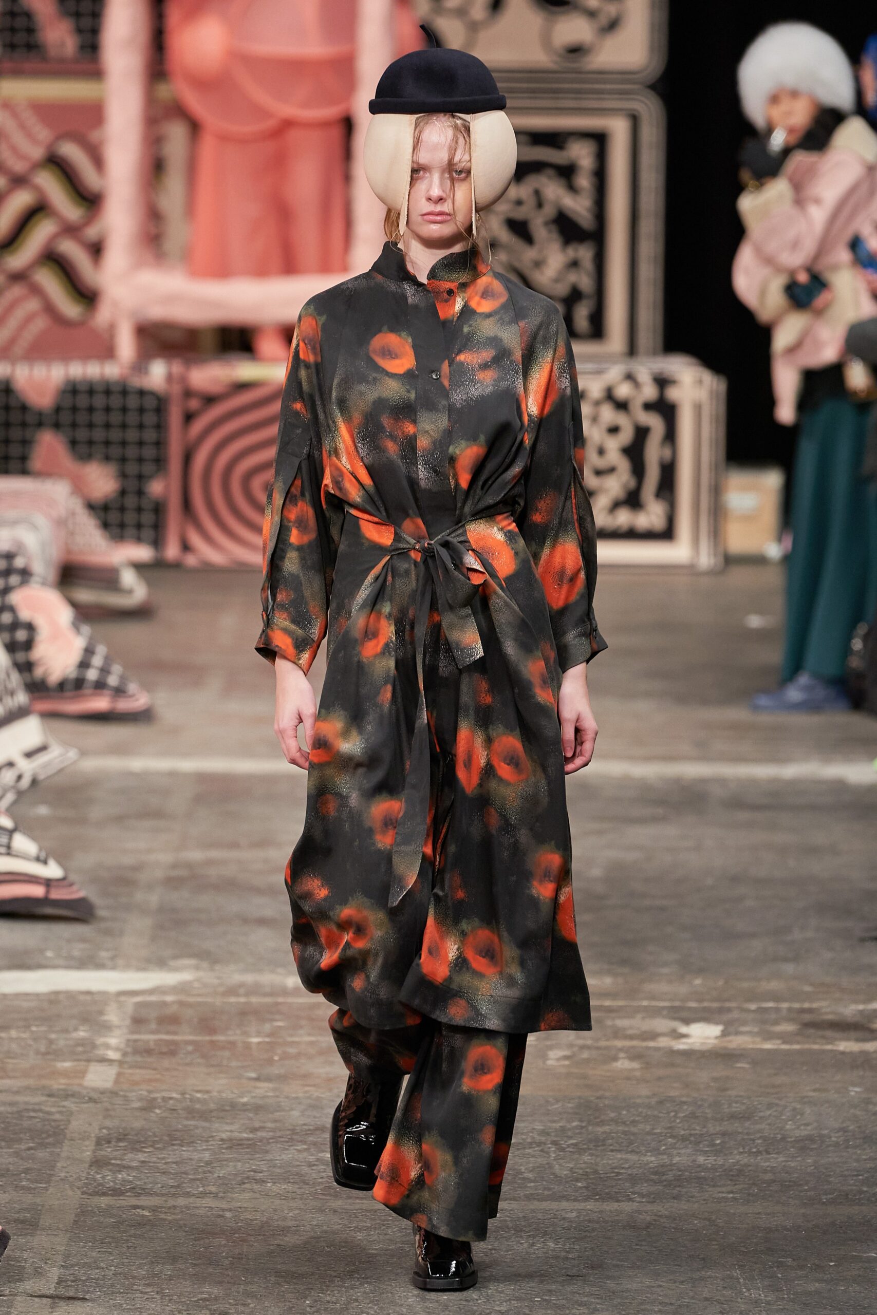 Henrik Vibskov Copenhagen F/W 20 Look 31
