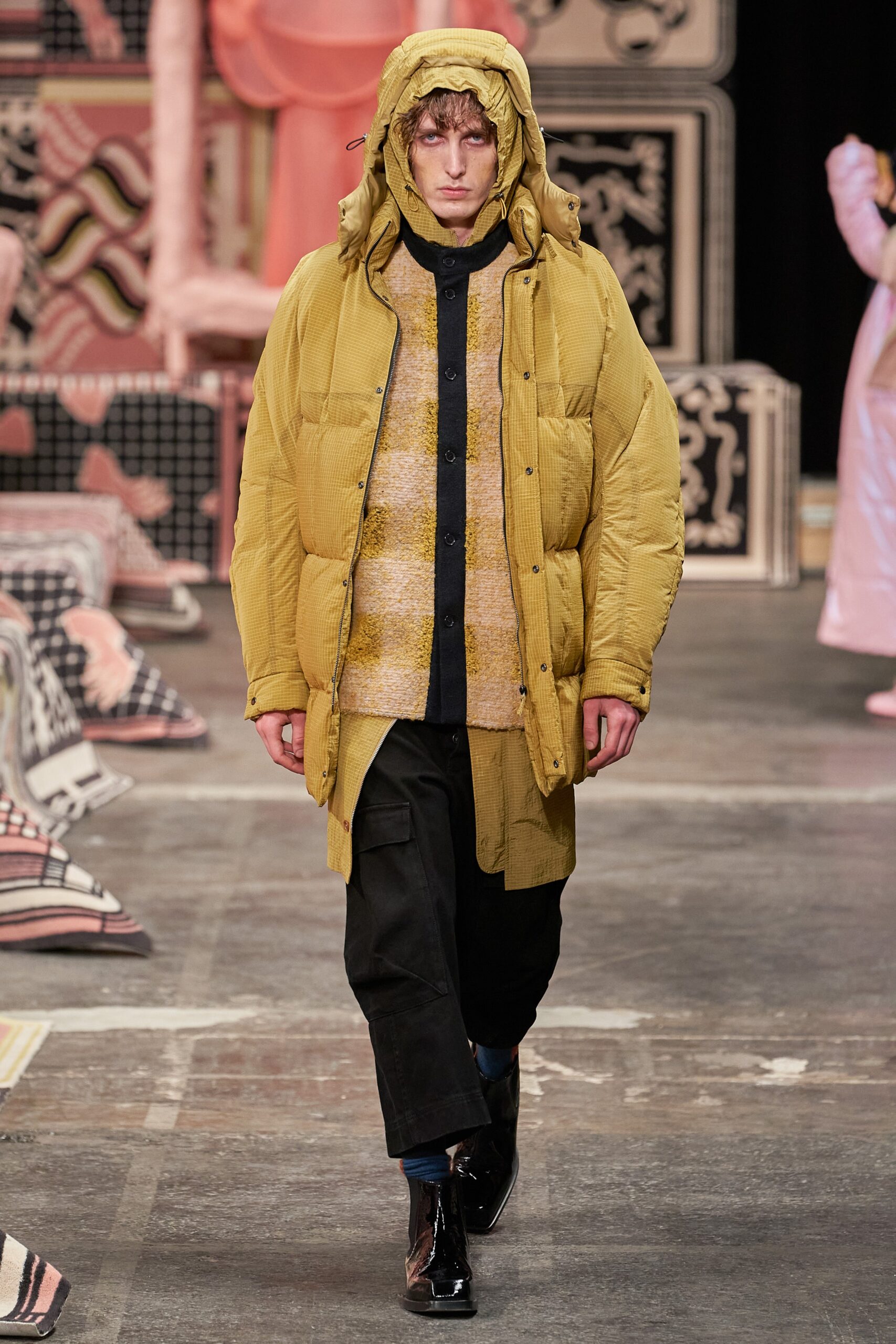 Henrik Vibskov Copenhagen F/W 20 Look 34