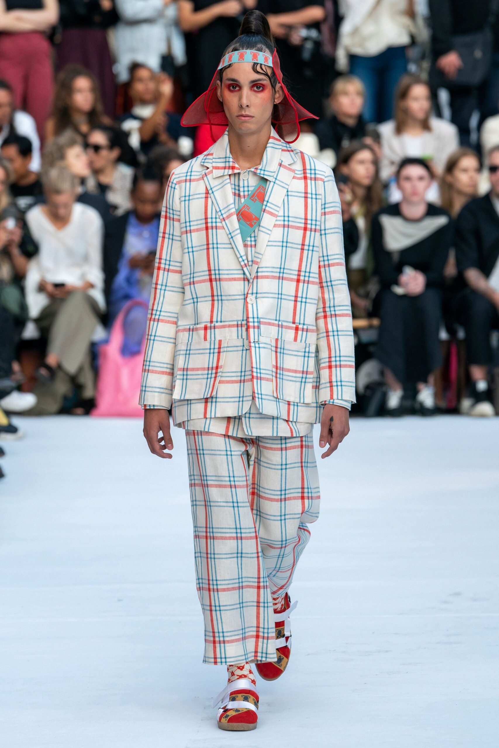 Henrik Vibskov Copenhagen S/S 20 Look 1