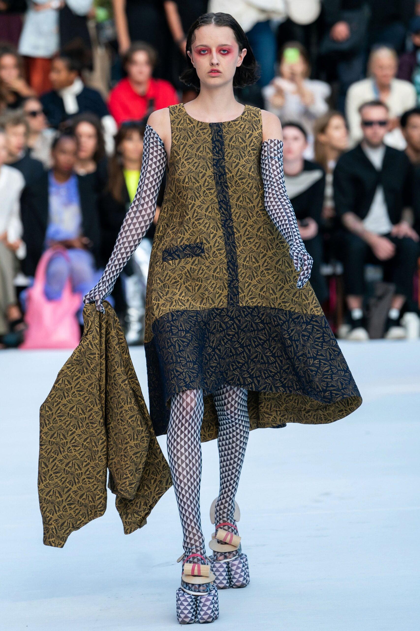 Henrik Vibskov Copenhagen S/S 20 Look 32