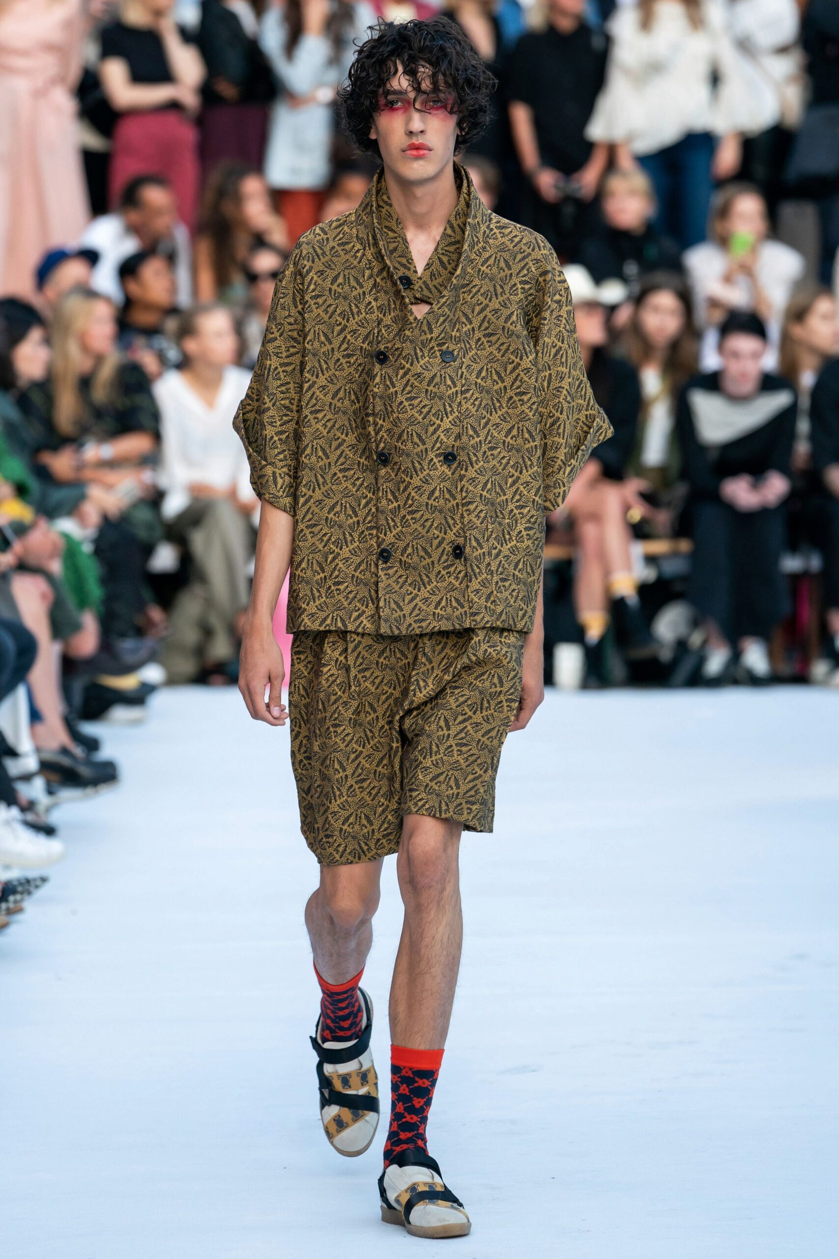 Henrik Vibskov Copenhagen S/S 20 Look 33