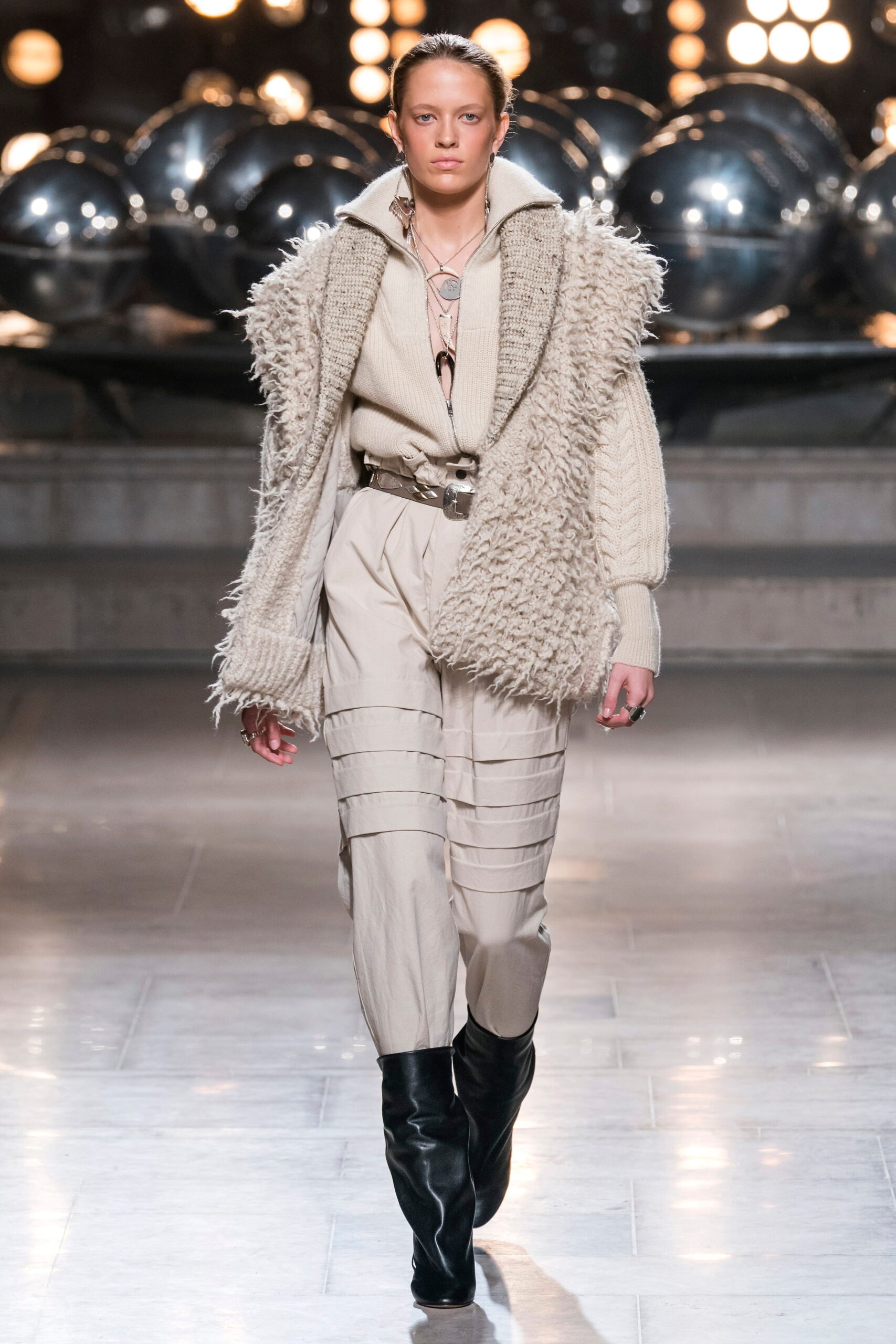 Isabel Marant F/W 19 Look 1