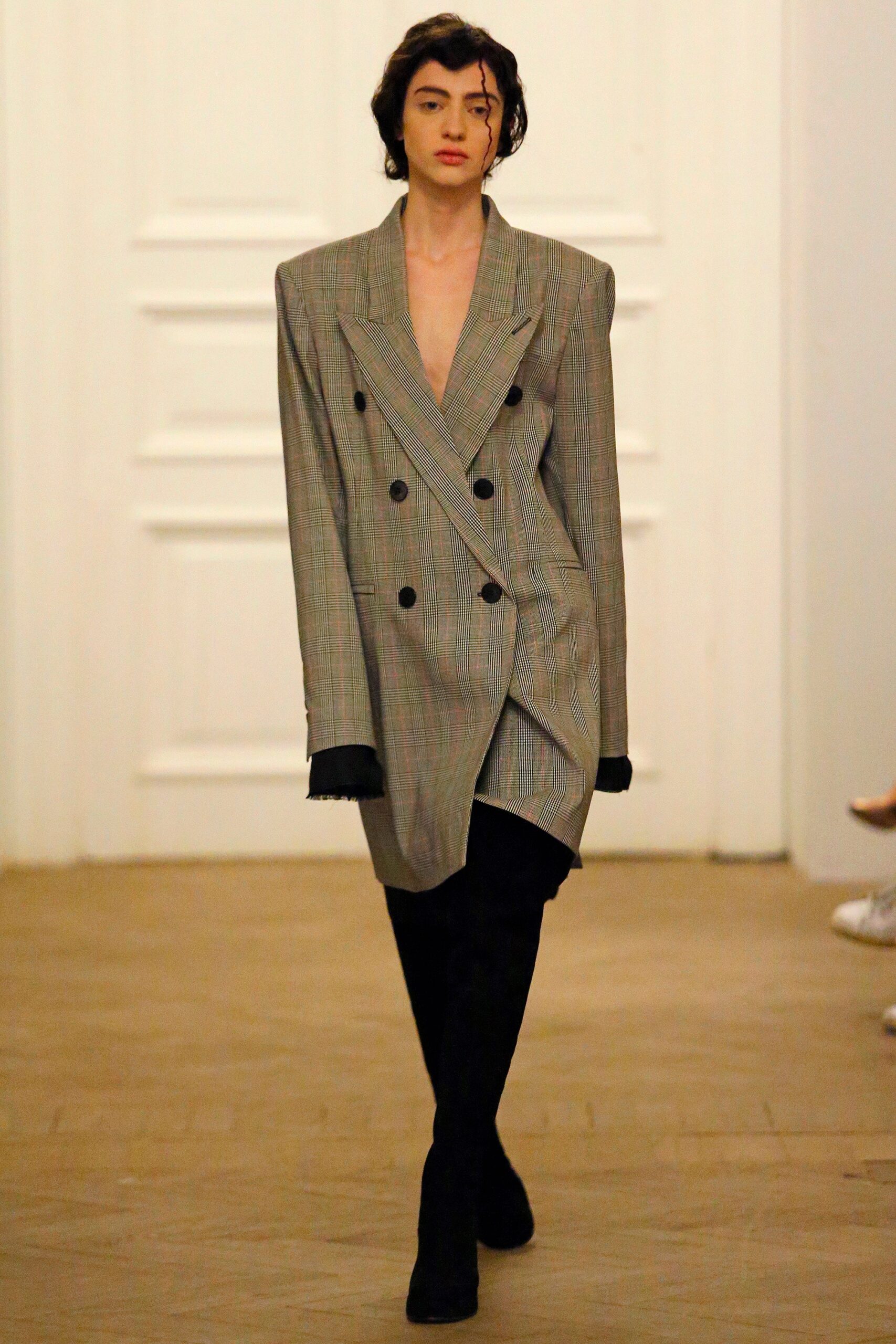 Gola Damian Tbilisi F/W 16 Look 6