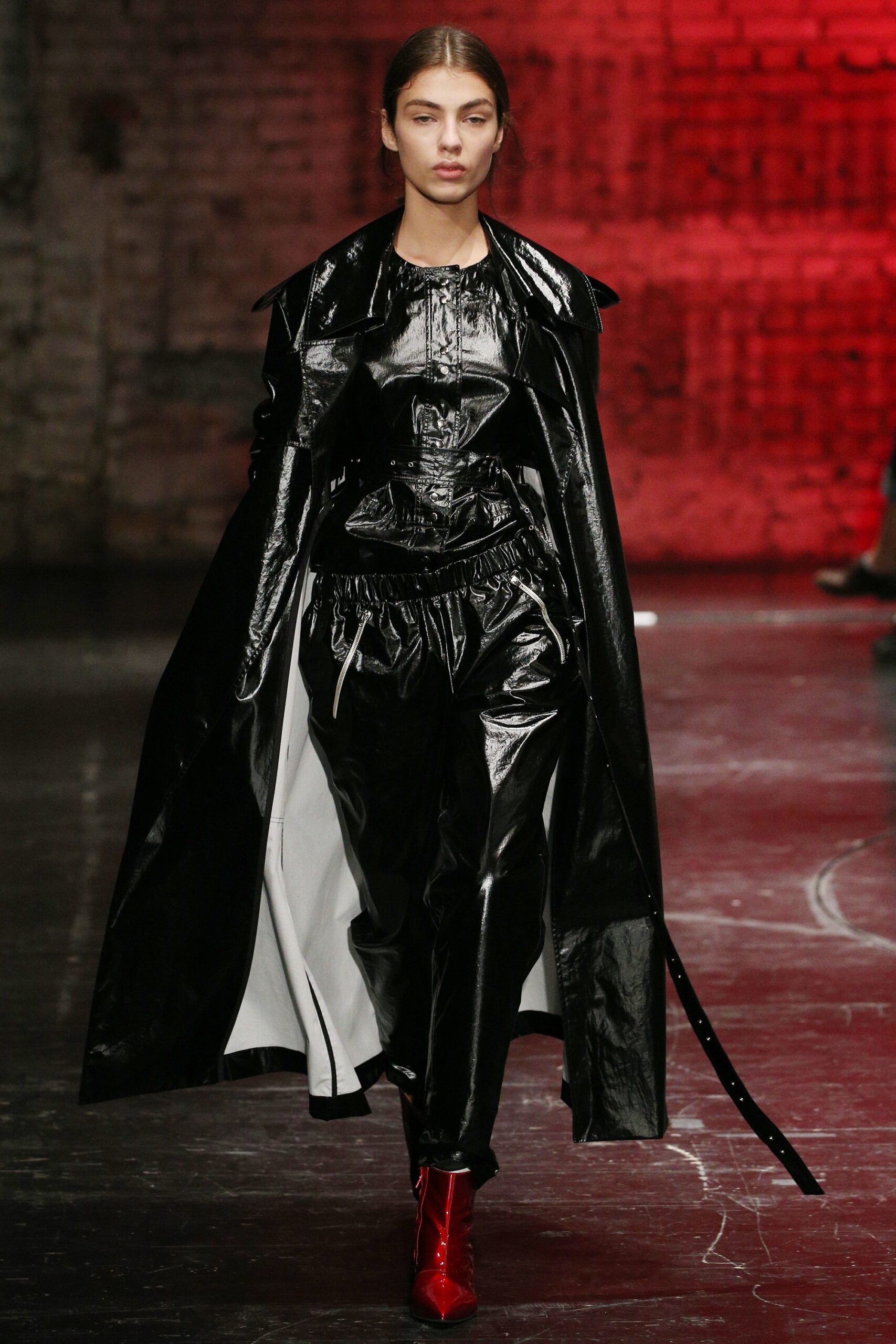 Ingorokva Tbilisi S/S 18 Look 13