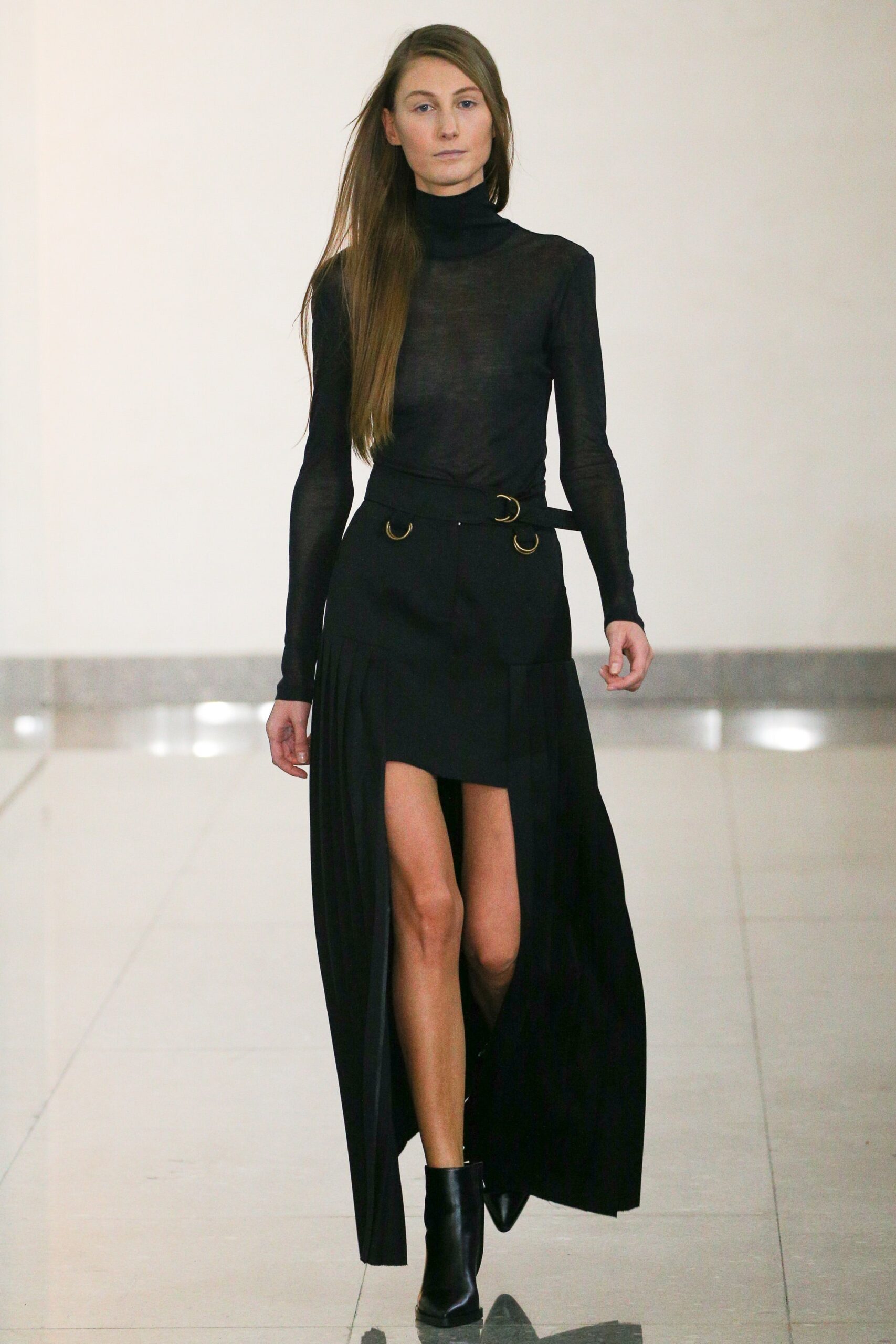 Ingorokva Tbilisi S/S 19 Look 2