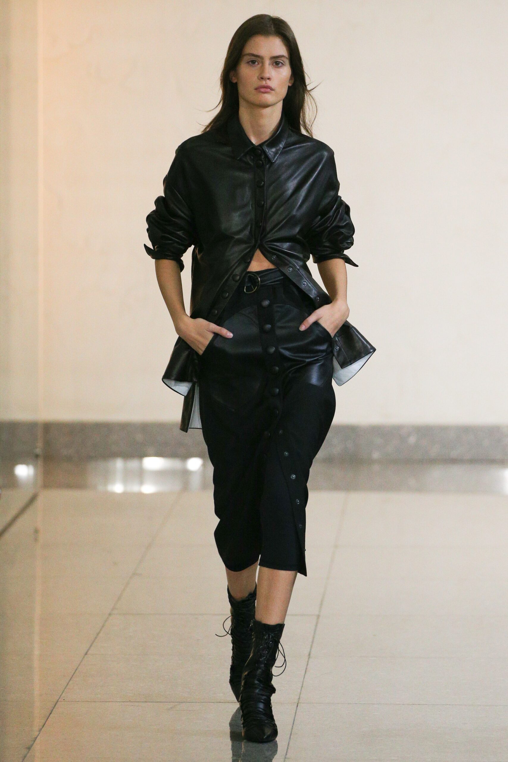 Ingorokva Tbilisi S/S 19 Look 22