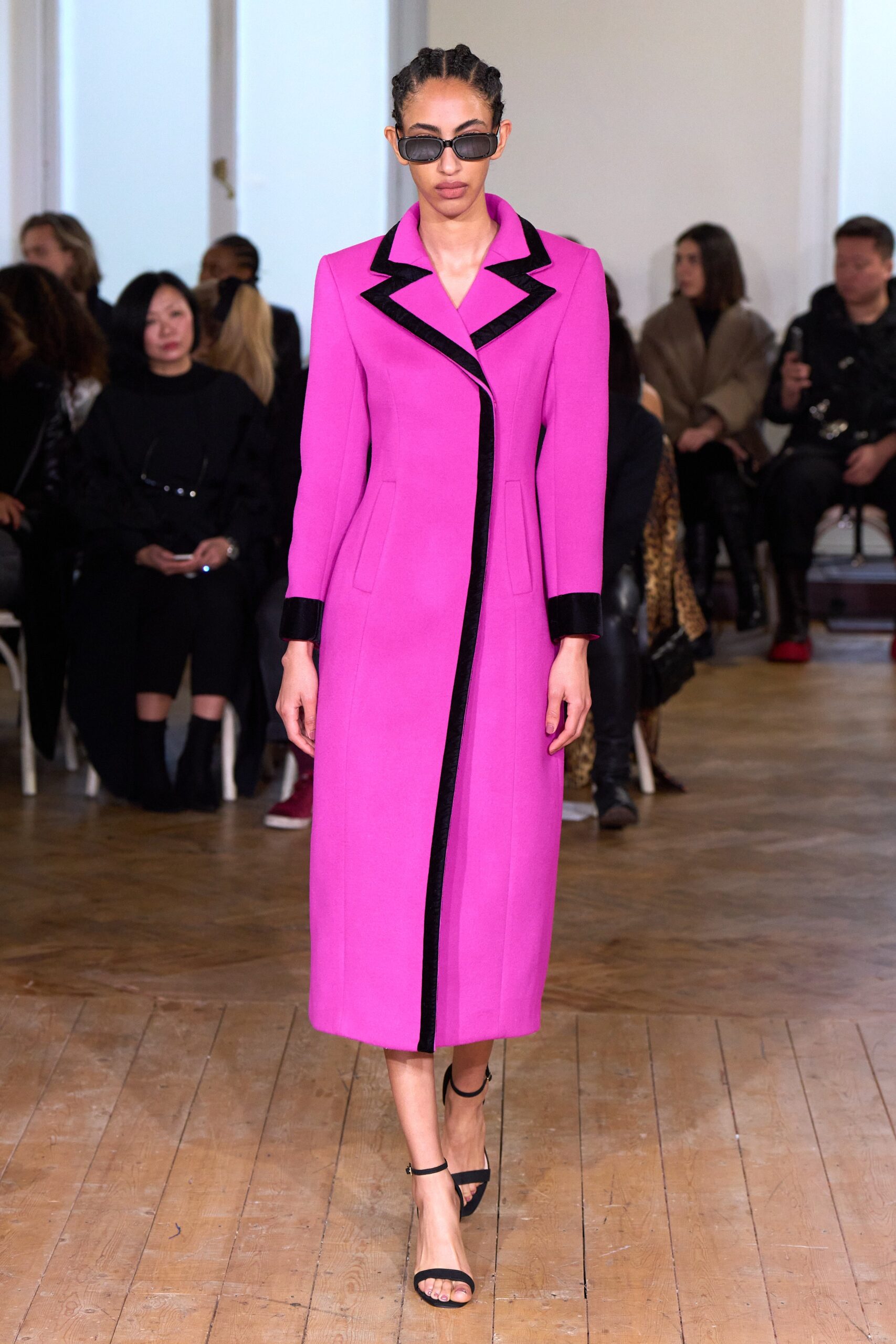 Huishan Zhang F/W 22 Look 1