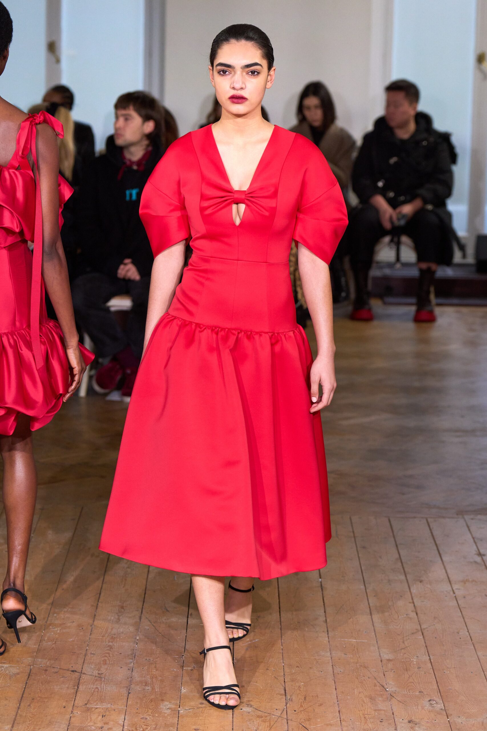 Huishan Zhang F/W 22 Look 16
