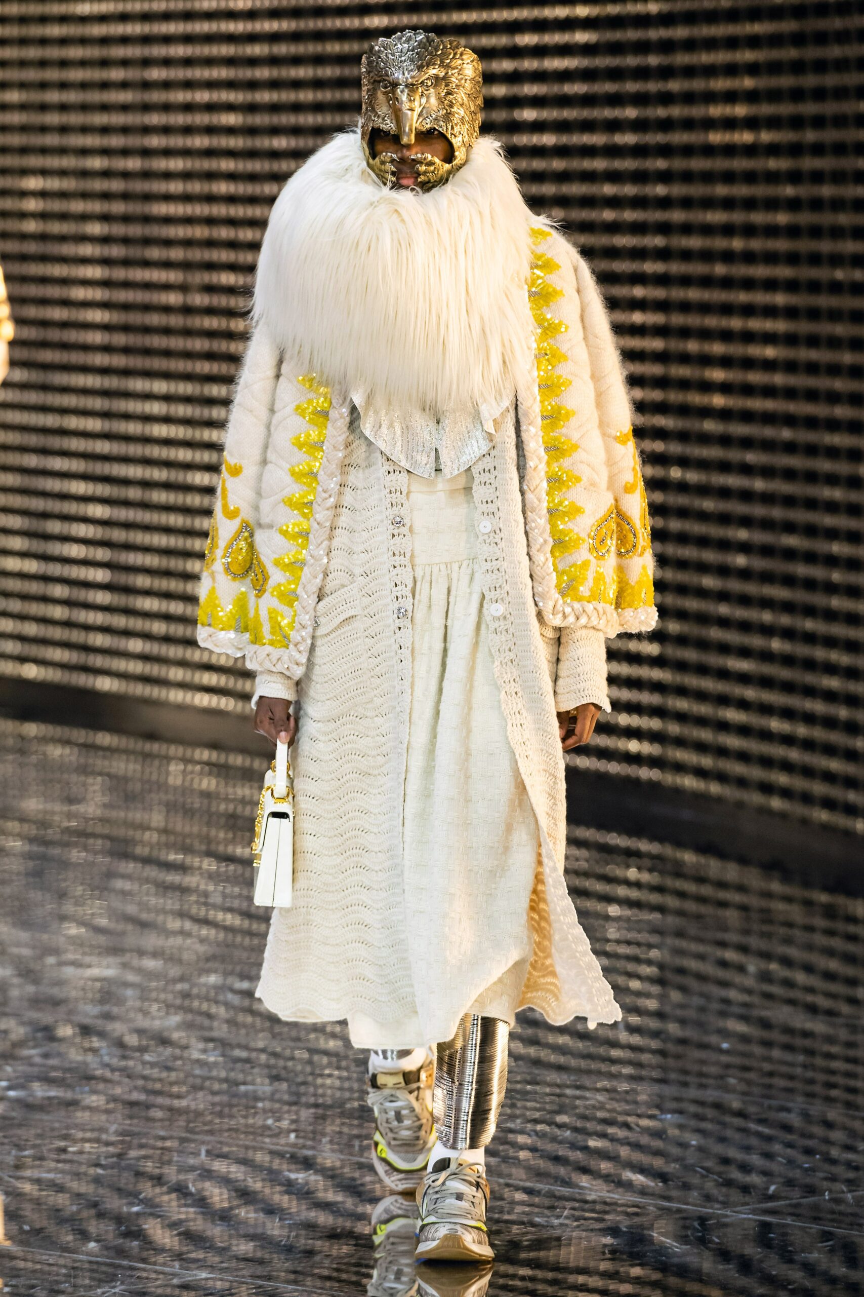 Gucci F/W 19 Menswear Look 1