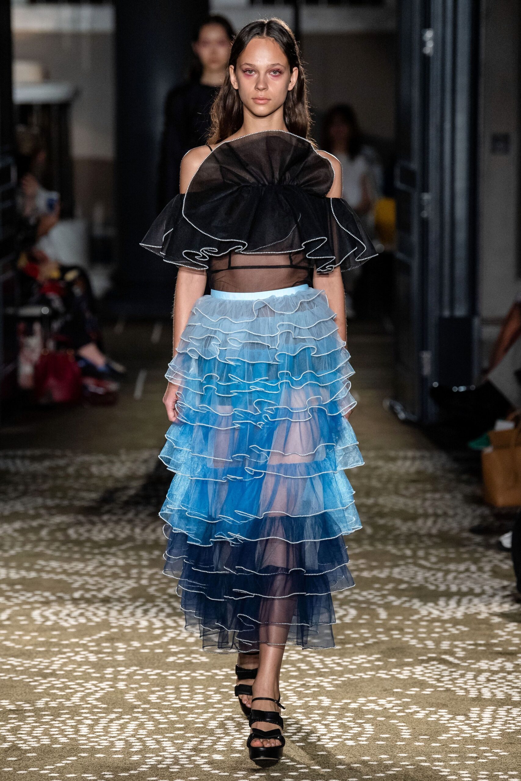 Huishan Zhang S/S 20 Look 2