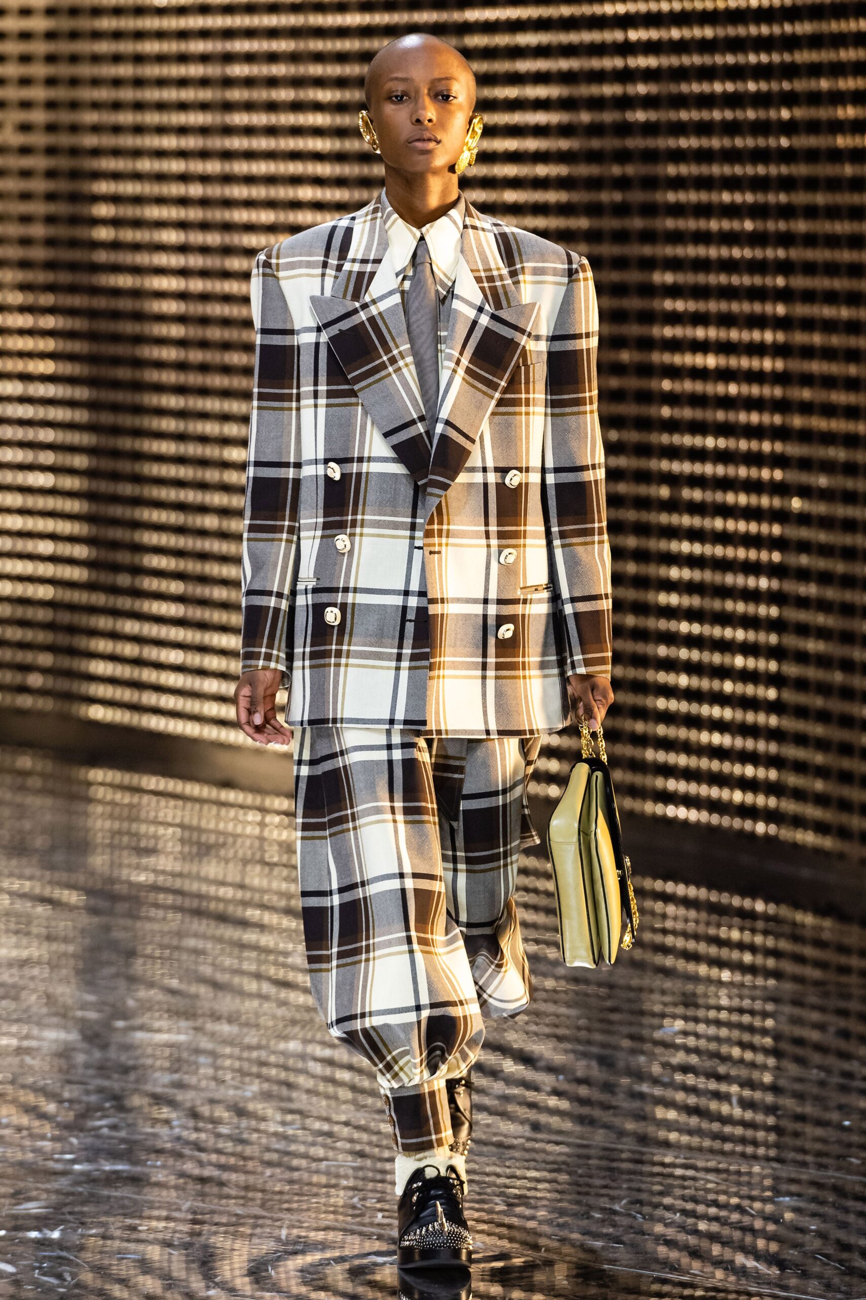 Gucci F/W 19 Menswear Look 8