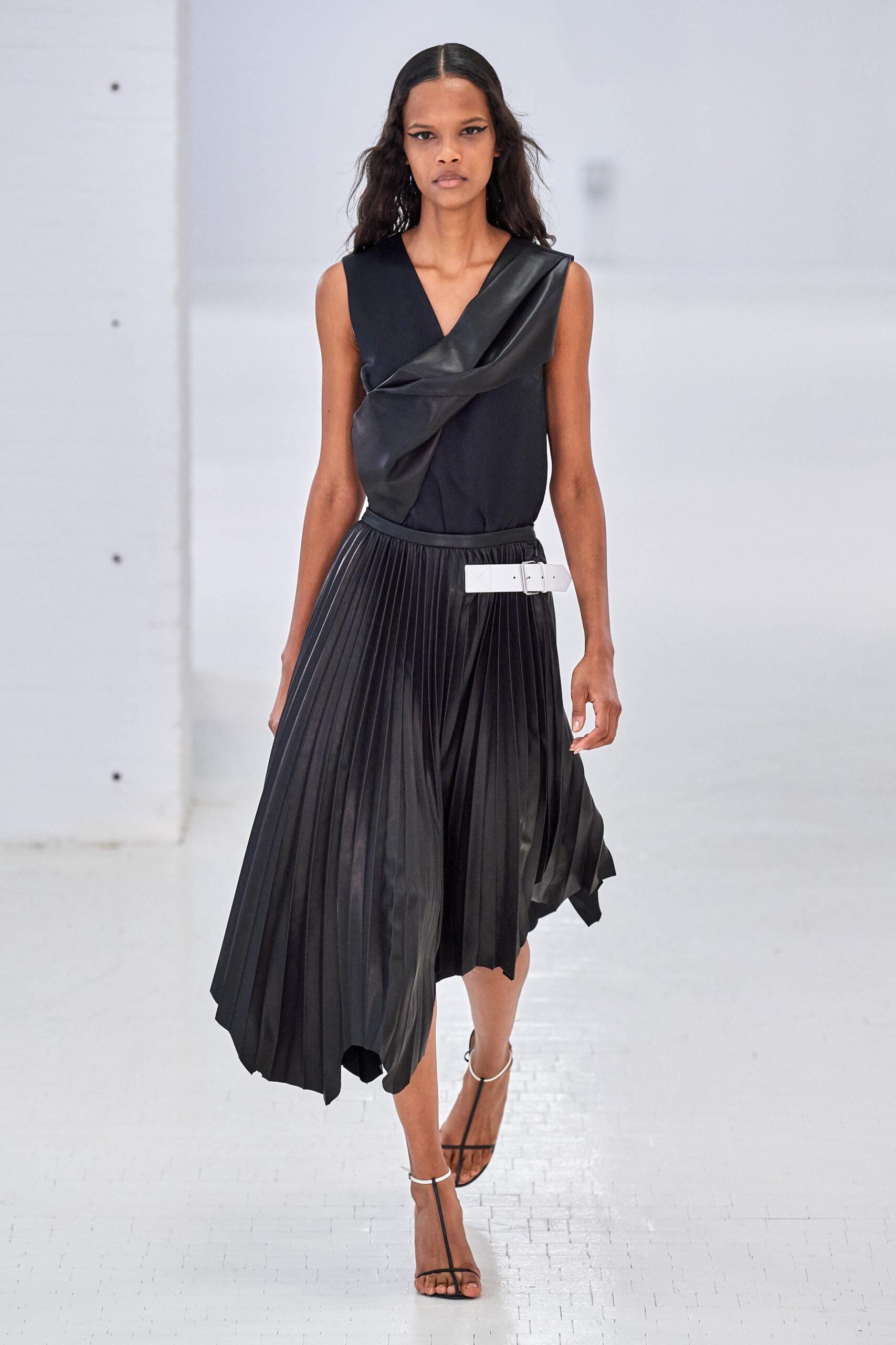 Helmut Lang S/S 20 Menswear Look 18