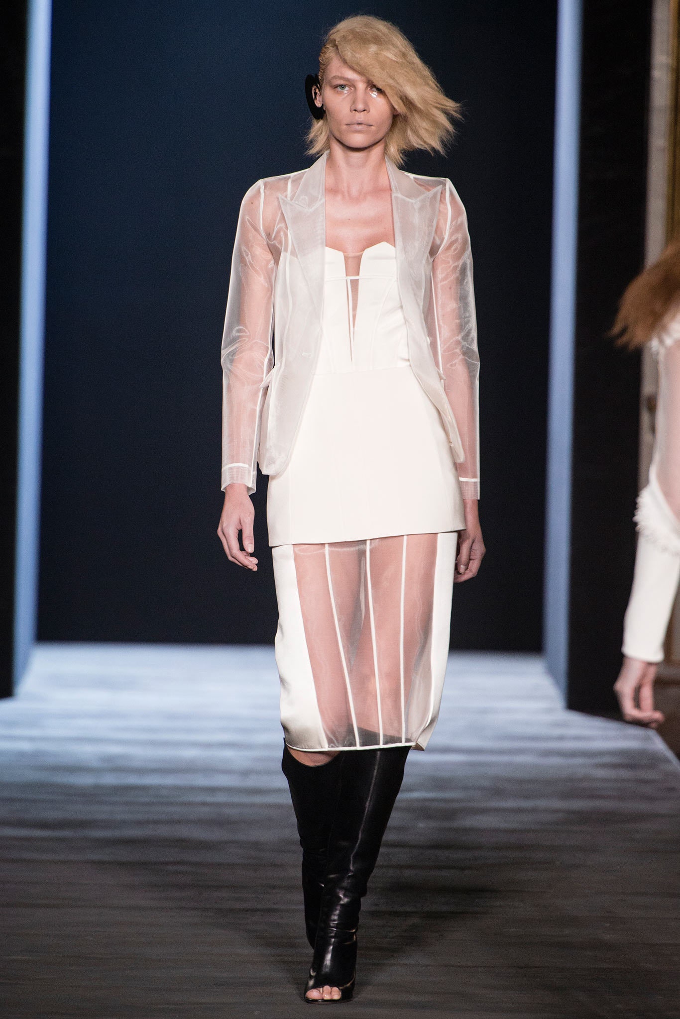 Hakaan F/W 13 Look 26