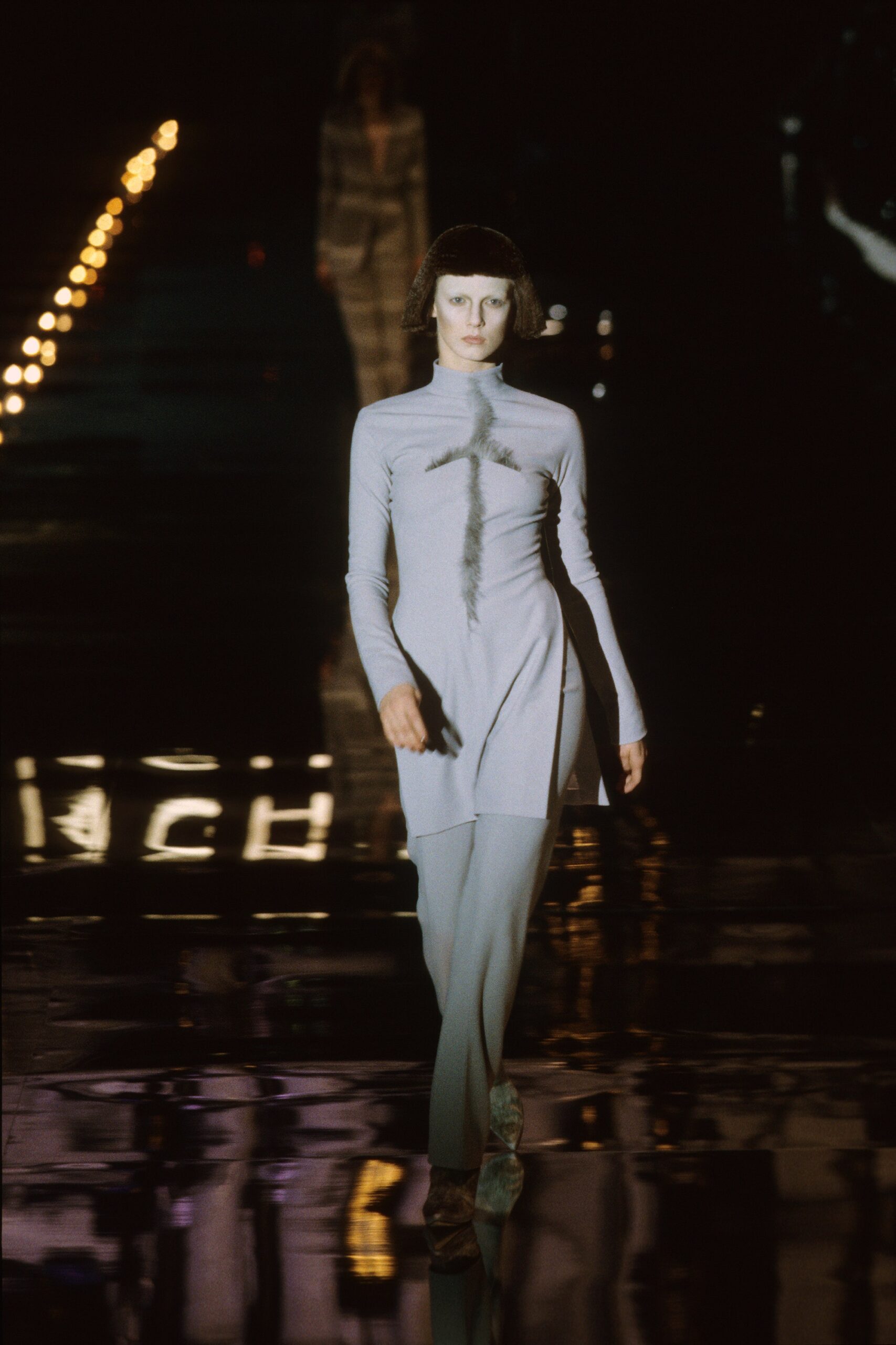 Givenchy F/W 99 Look 6