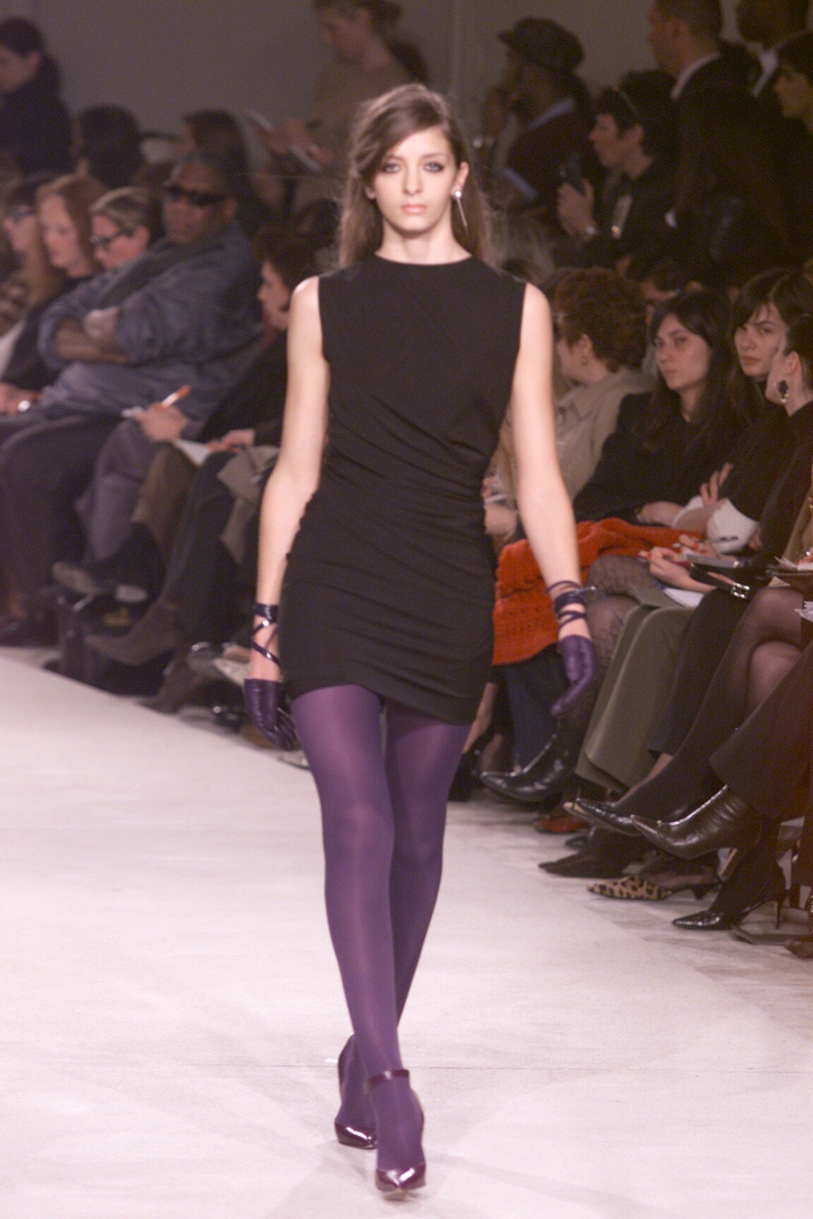Givenchy F/W 00 Look 45