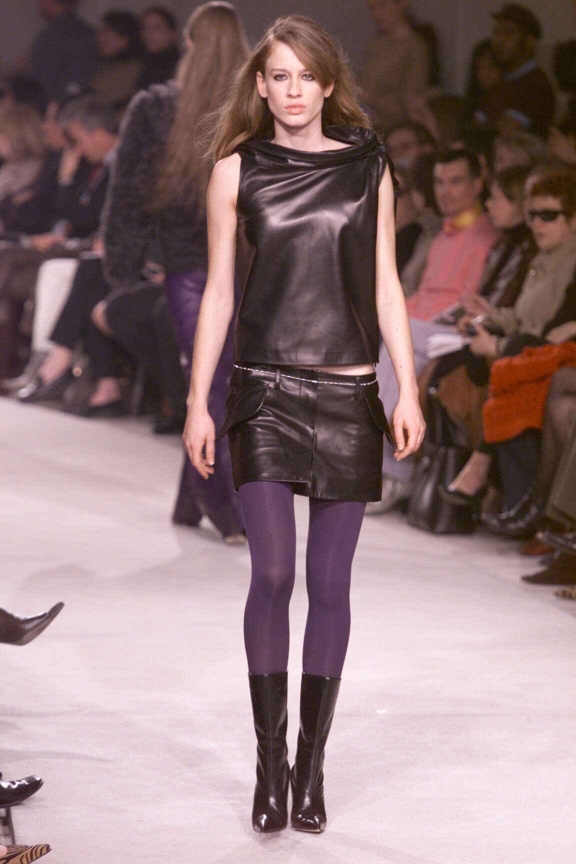 Givenchy F/W 00 Look 48