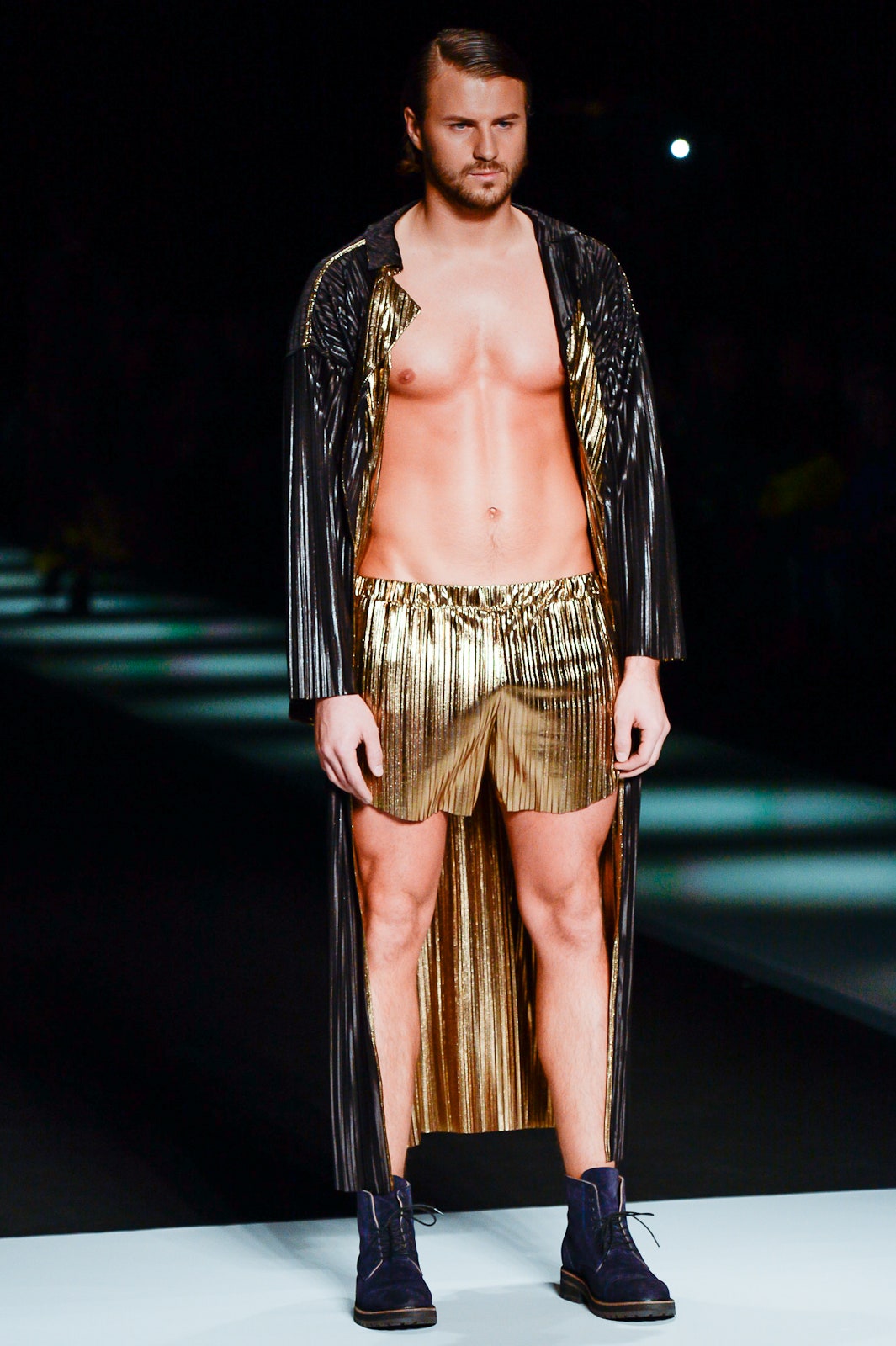Goga Nikabadze Russia S/S 17 Look 2
