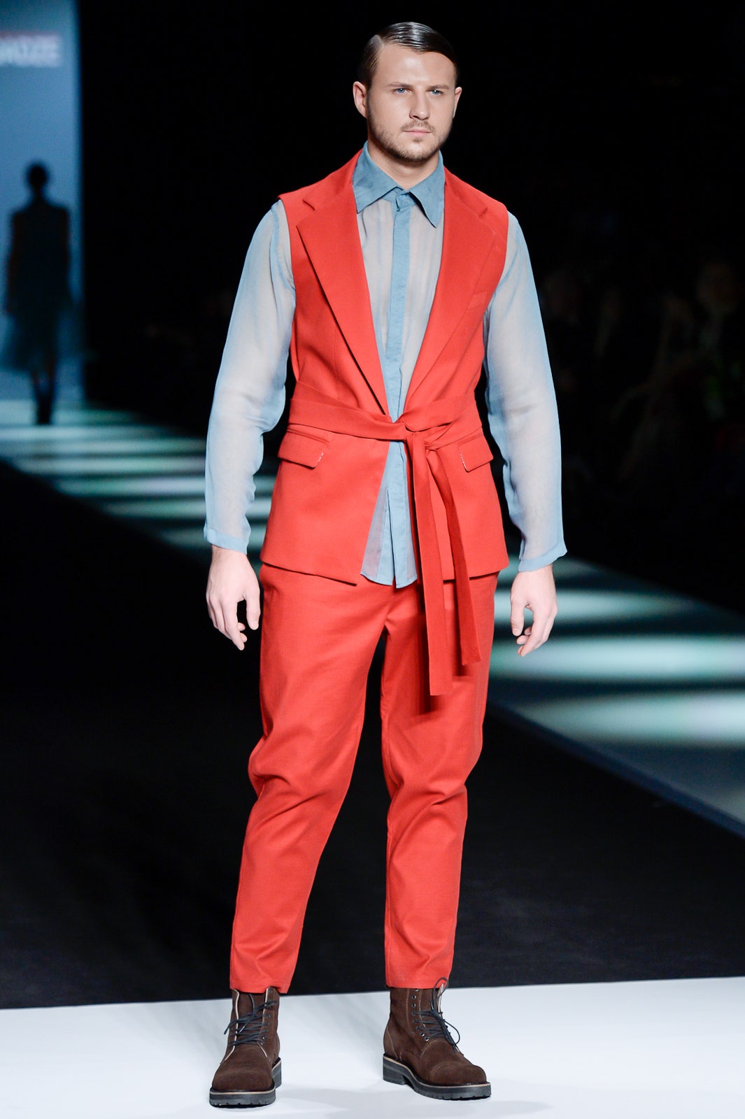 Goga Nikabadze Russia S/S 17 Look 24