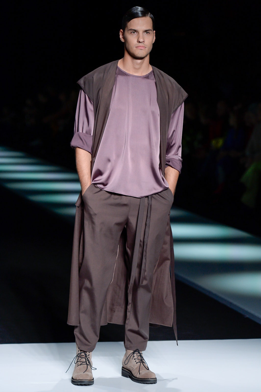 Goga Nikabadze Russia S/S 17 Look 38