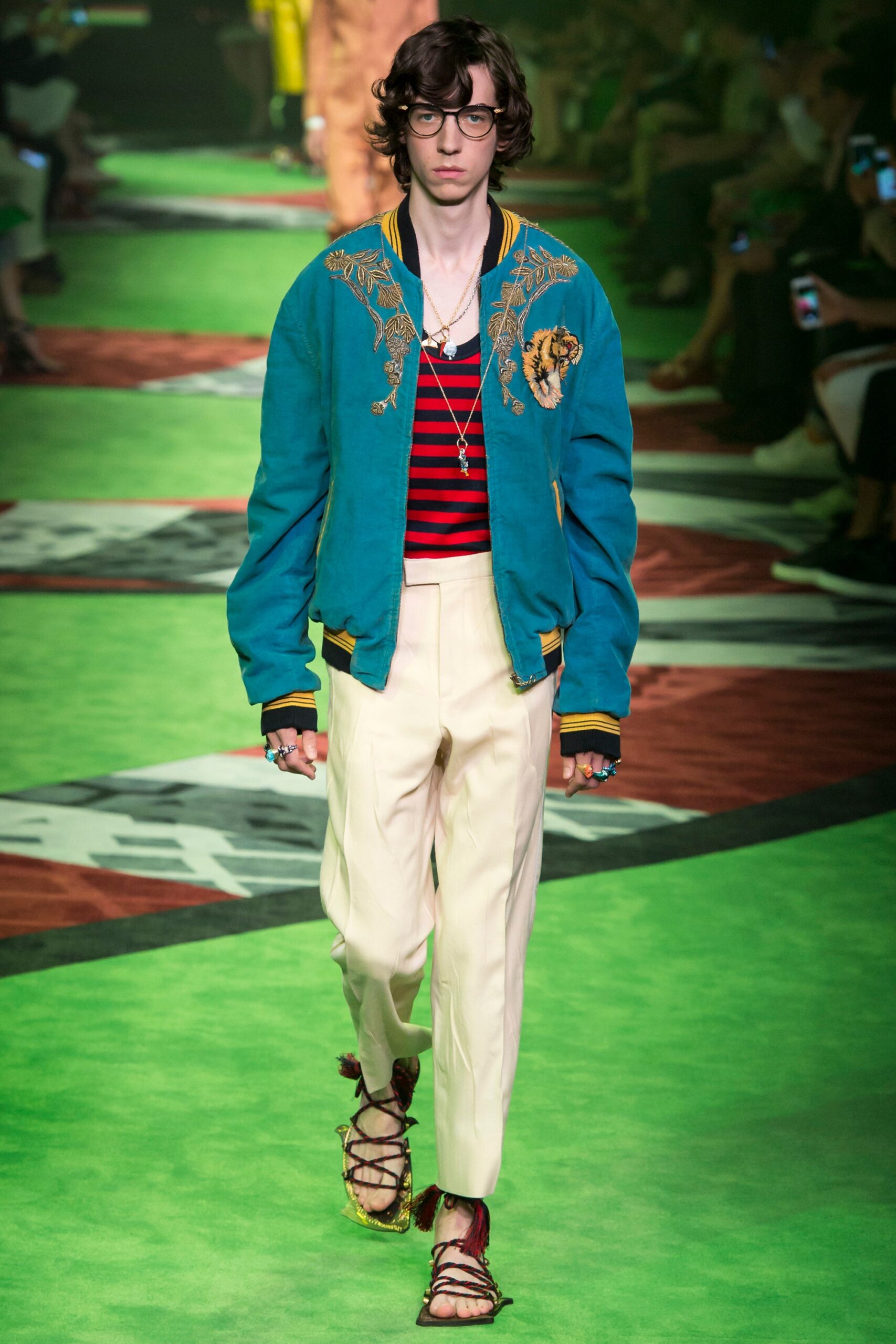 Gucci S/S 17 Menswear Look 1