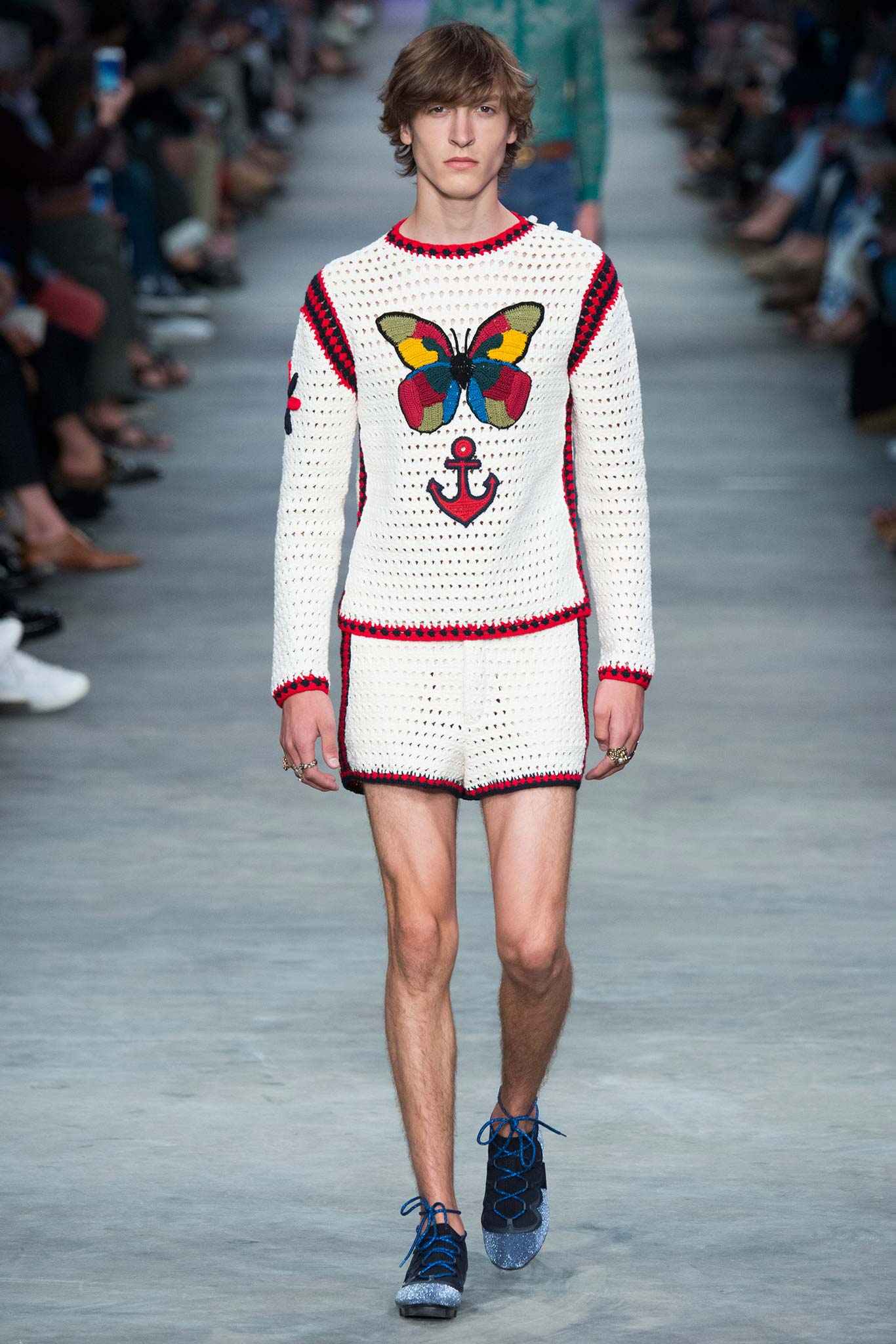 Gucci S/S 16 Menswear Look 2
