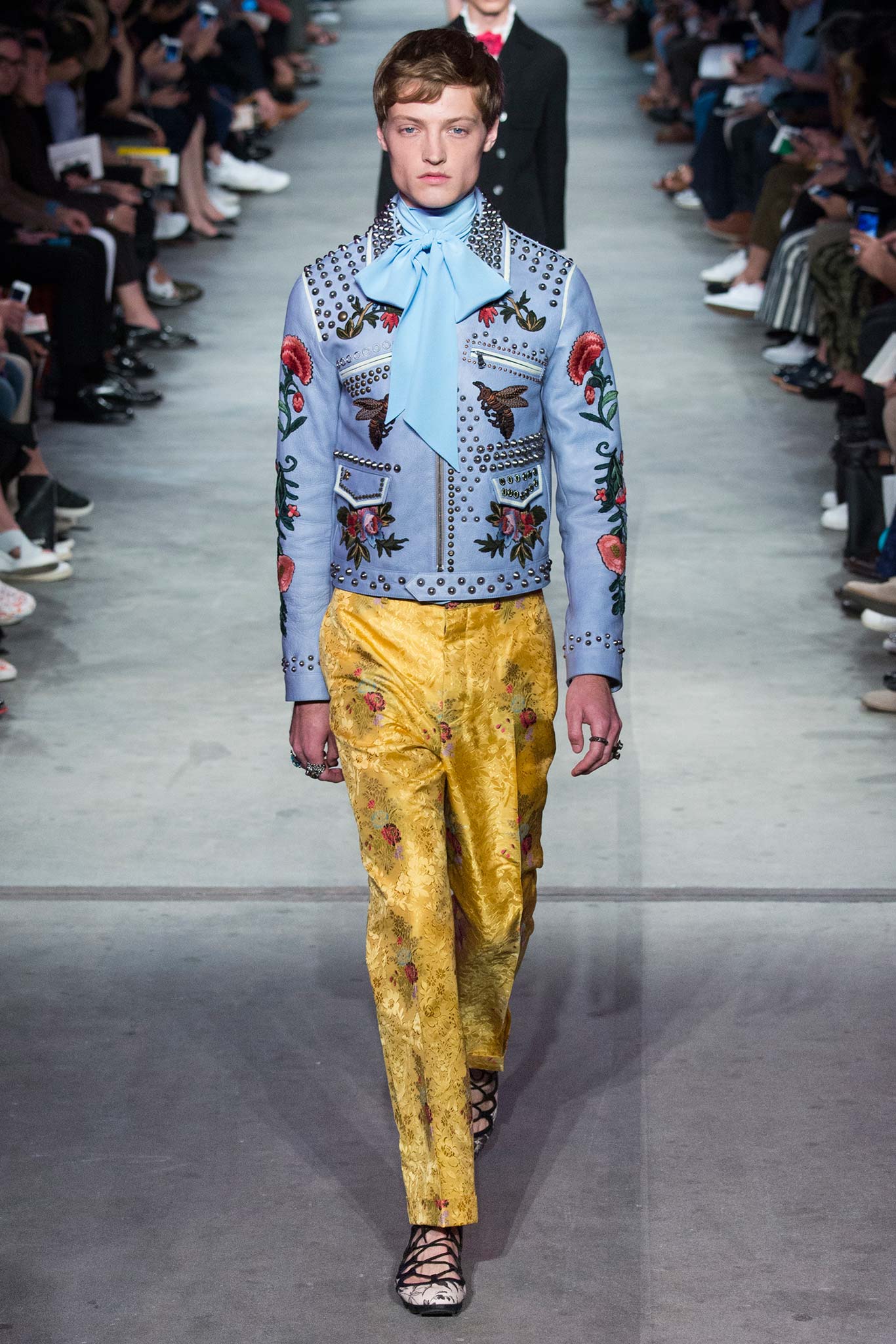 Gucci S/S 16 Menswear Look 10