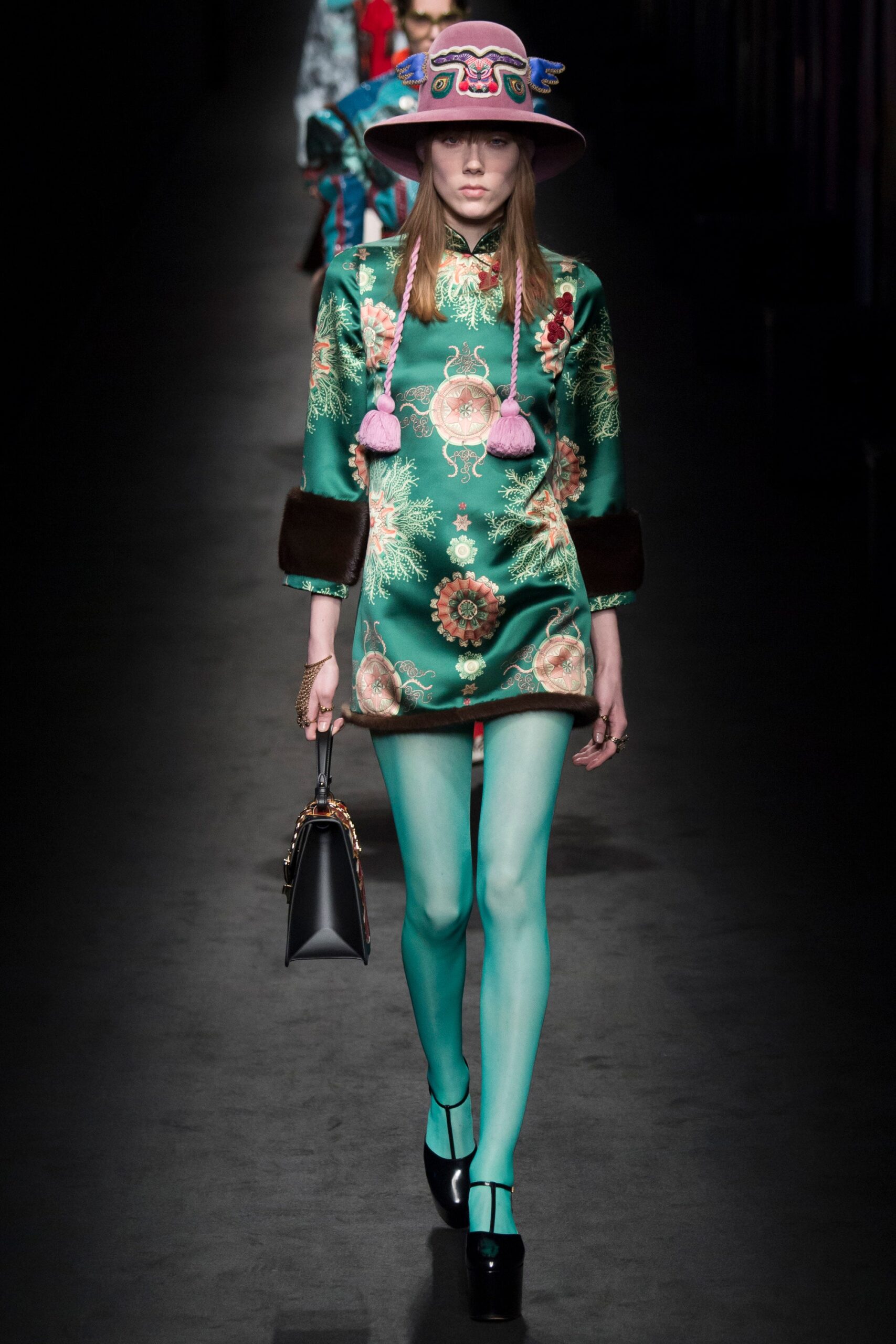 Gucci F/W 16 Look 11